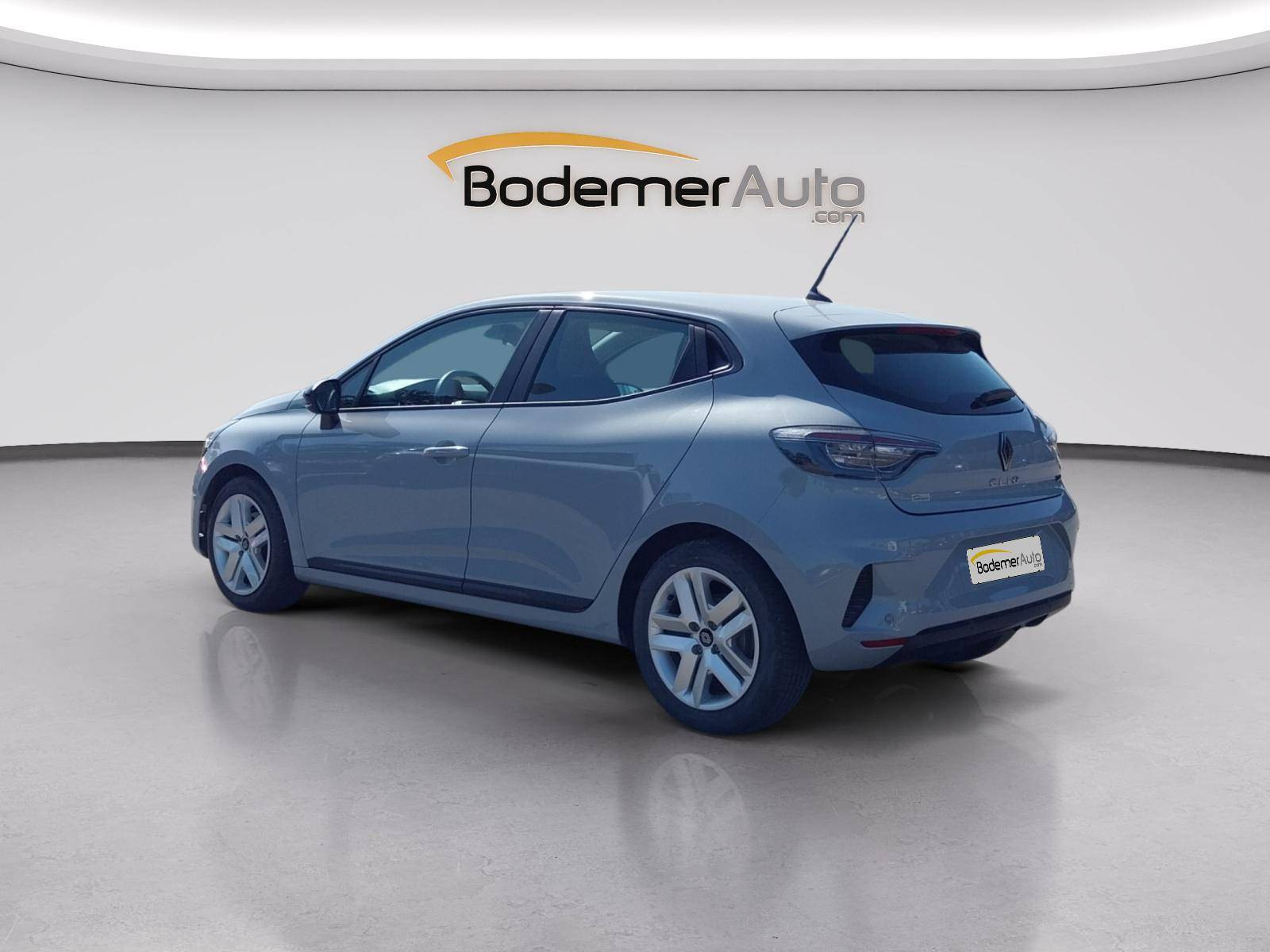 Vente en ligne Renault Clio 5 Clio E-Tech full hybrid 145 au prix de 18 991 €