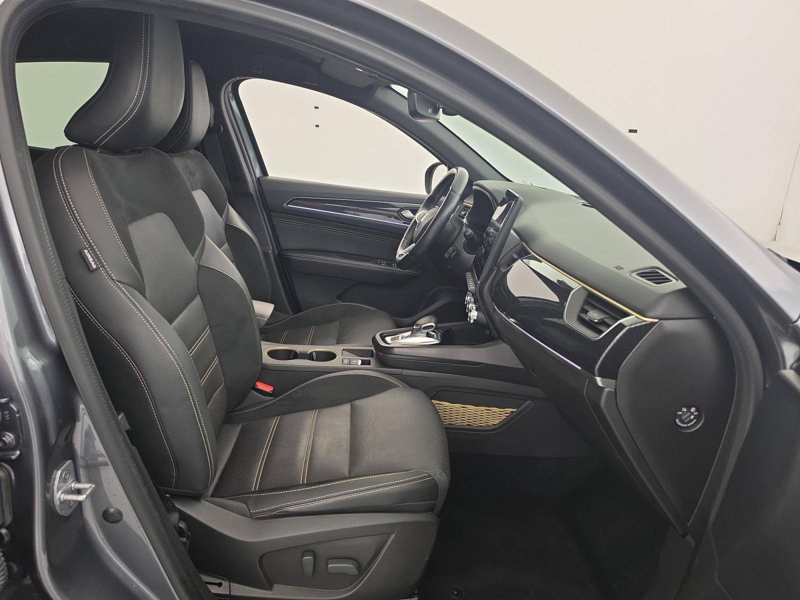 Vente en ligne Renault Arkana  E-Tech hybride 145 - 22 au prix de 20 990 €