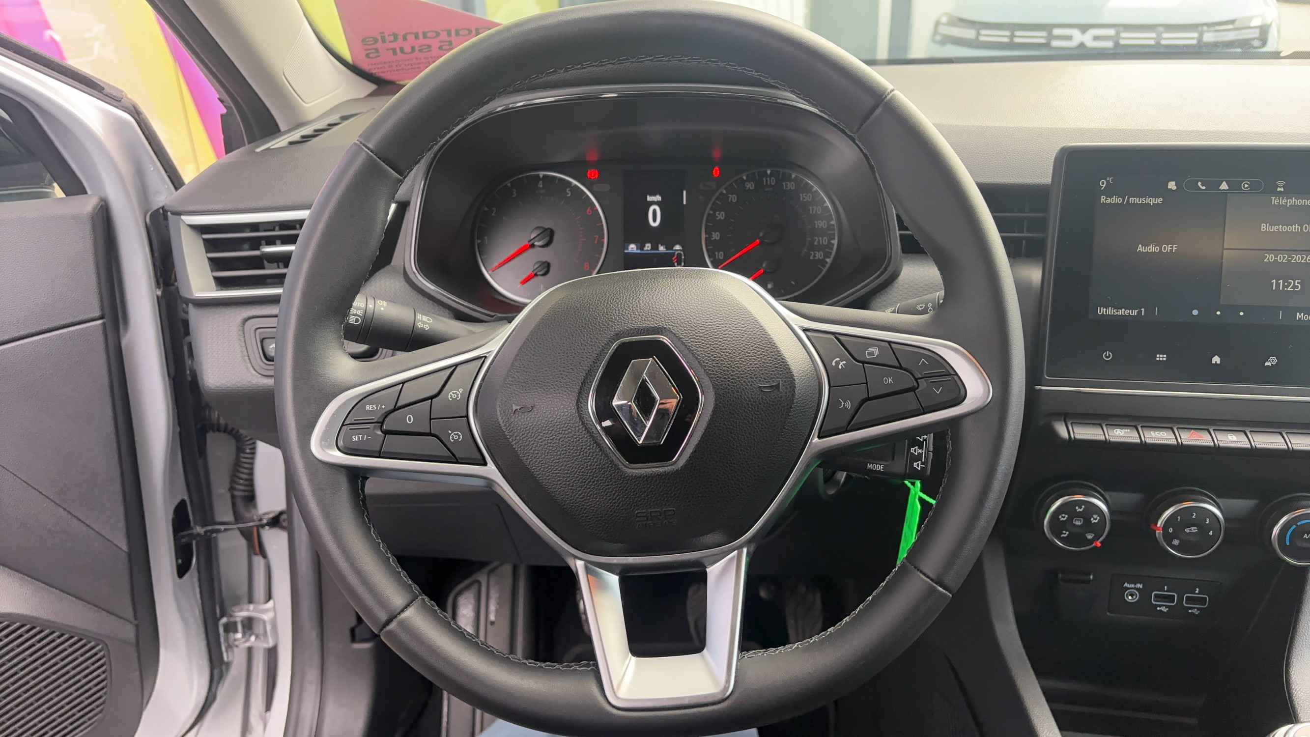 Vente en ligne Renault Clio 5 Clio TCe 90 au prix de 14 790 €