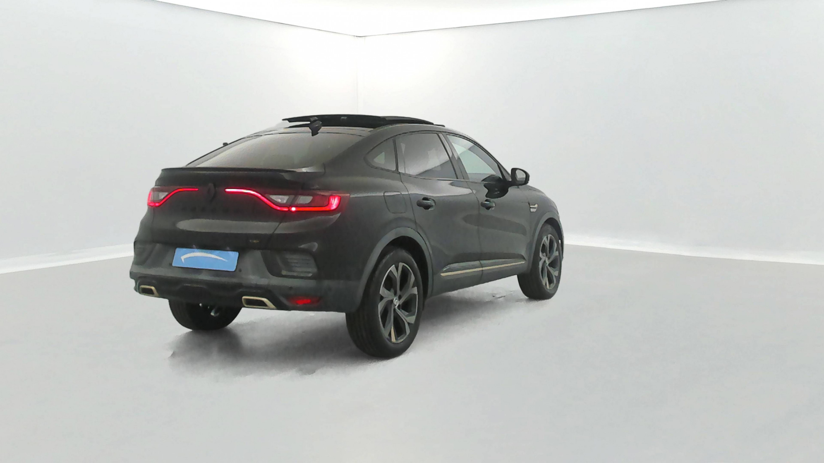 Vente en ligne Renault Arkana  E-Tech hybride 145 - 22 au prix de 21 990 €