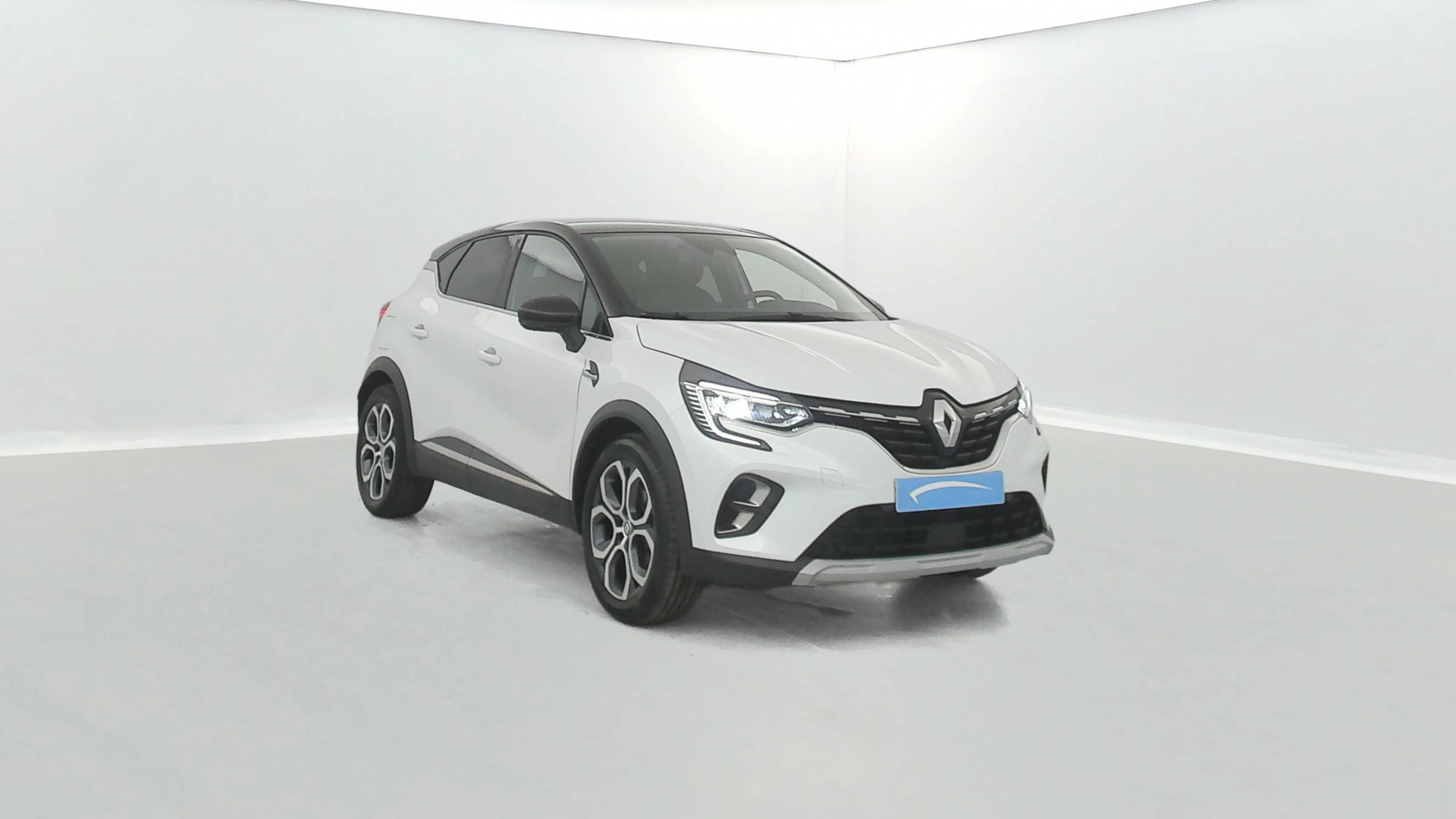 Vente en ligne Renault Captur  E-Tech hybride 145 au prix de 19 990 €
