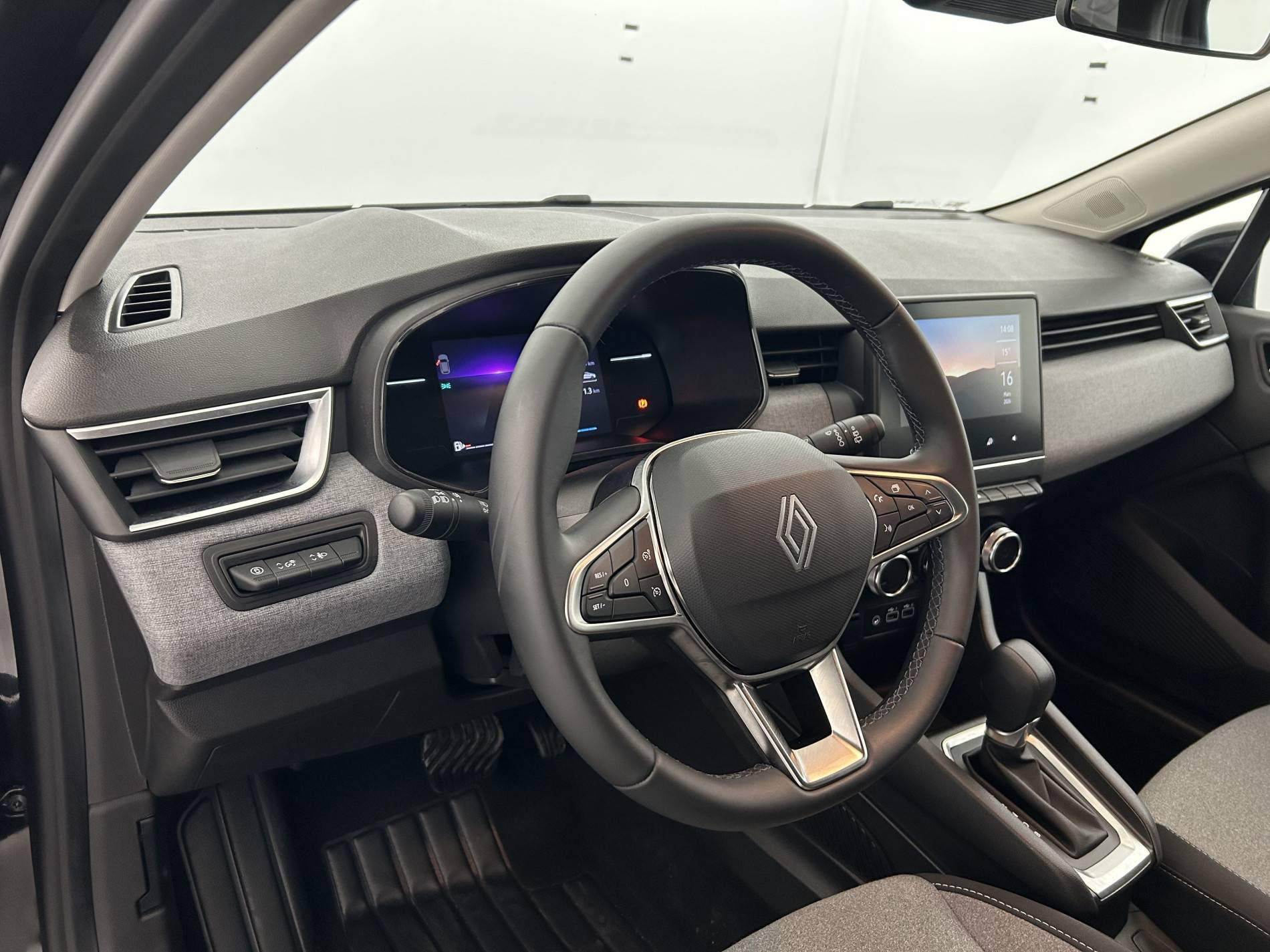 Vente en ligne Renault Clio 5 Clio E-Tech full hybrid 145 ch GSR2 au prix de 19 990 €