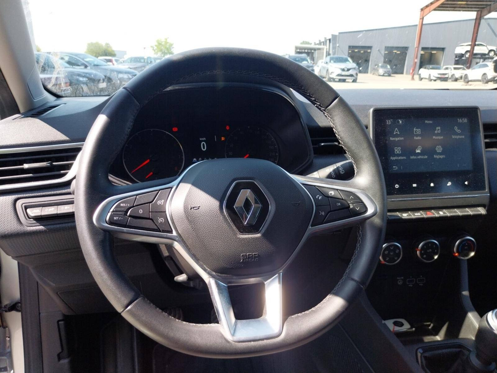Vente en ligne Renault Clio 5 Clio TCe 90 au prix de 14 590 €