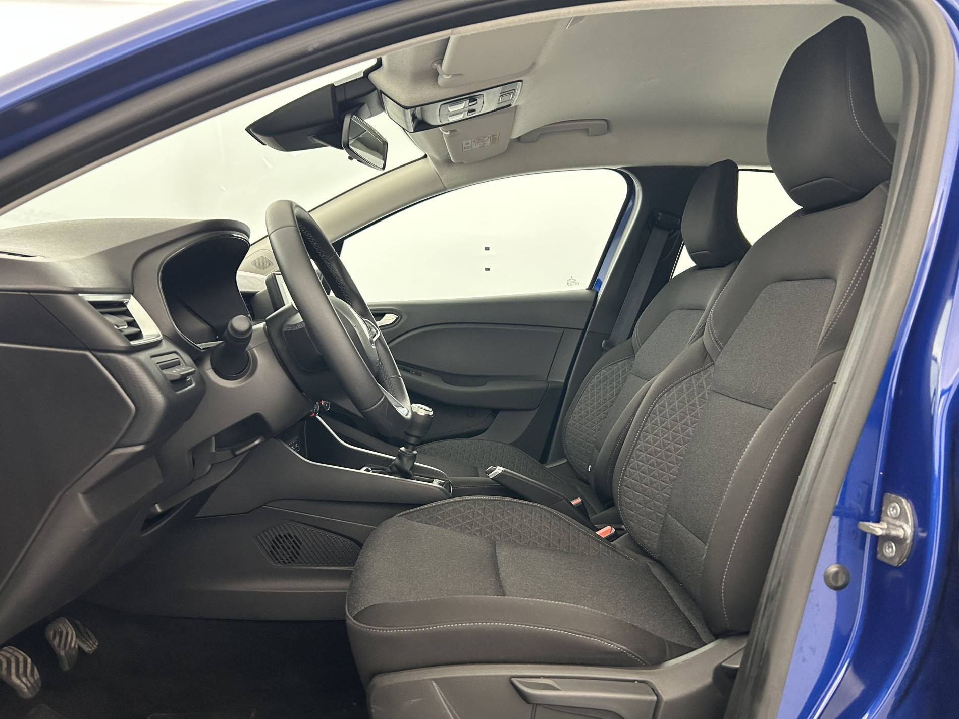 Vente en ligne Renault Clio 5 Clio TCe 90 au prix de 14 790 €
