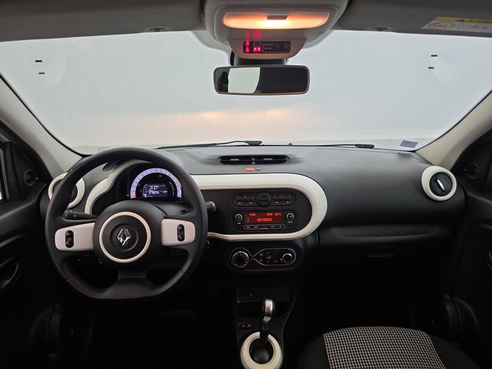 Vente en ligne Renault Twingo Electrique Twingo III E-Tech au prix de 10 990 €
