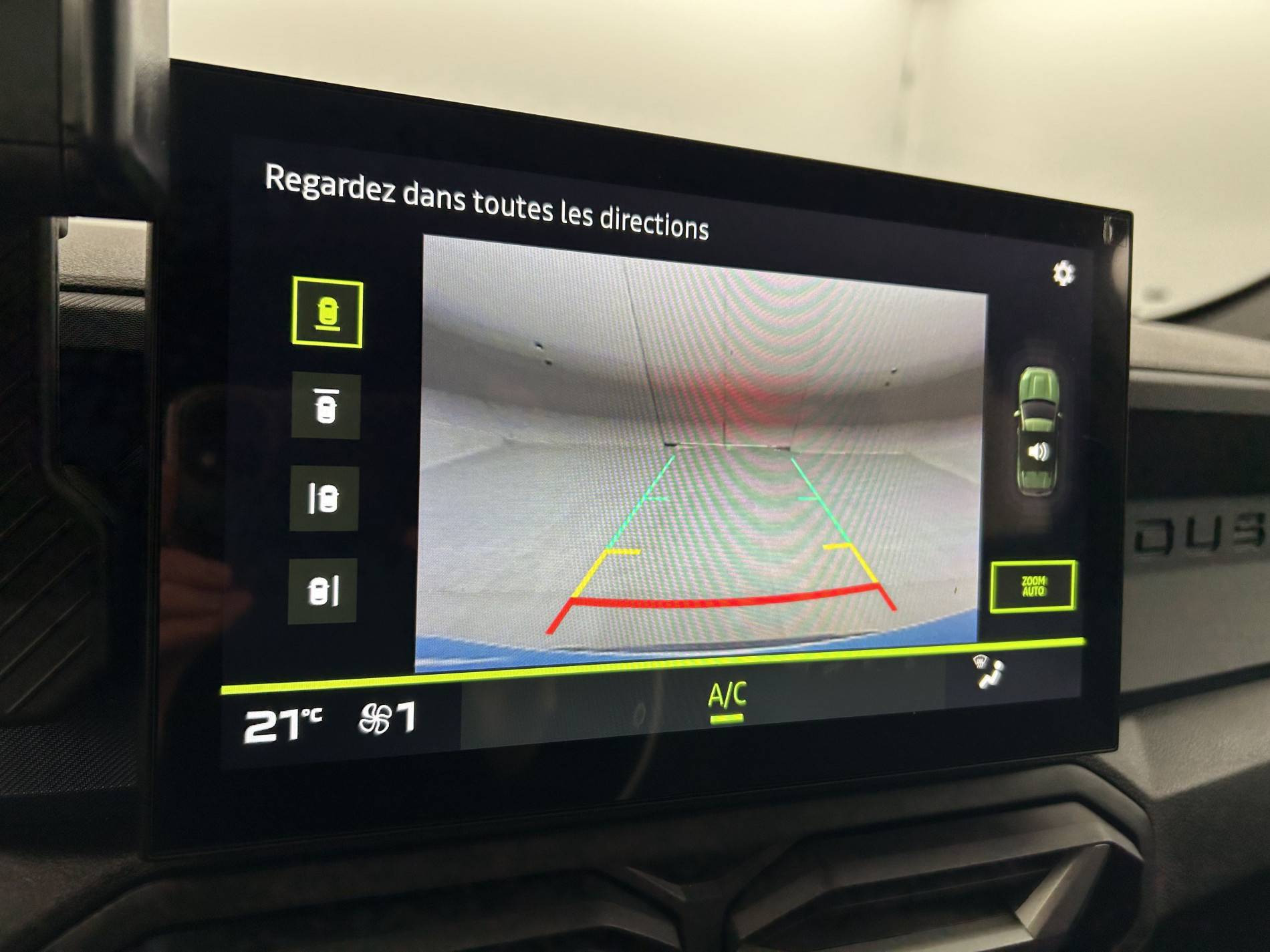 Vente en ligne Dacia Duster  Hybrid 140 au prix de 25 890 €