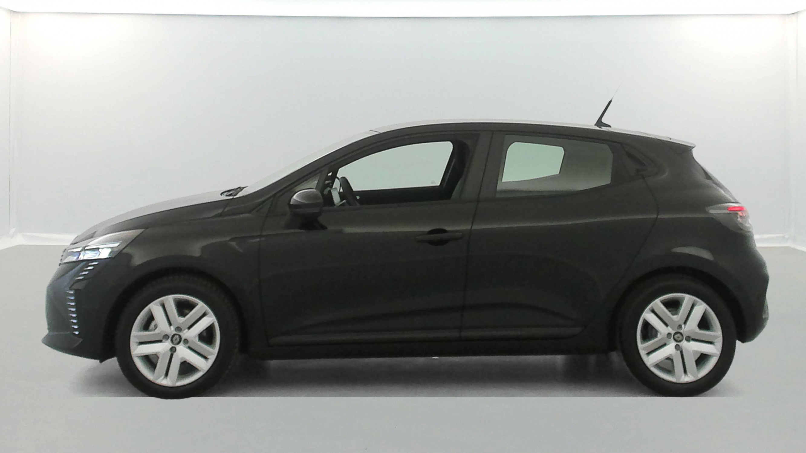 Vente en ligne Renault Clio 5 Clio E-Tech full hybrid 145 ch GSR2 au prix de 19 990 €