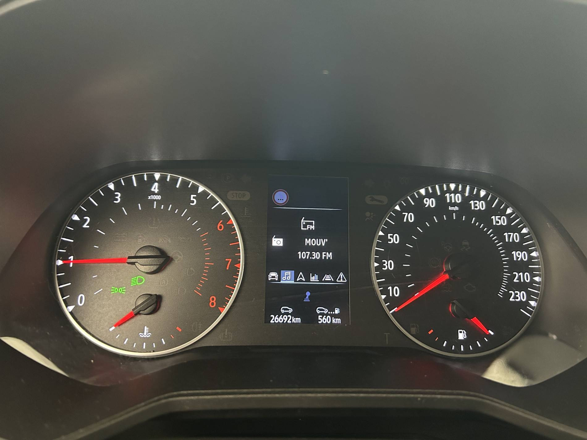 Vente en ligne Renault Clio 5 Clio TCe 90 au prix de 14 990 €