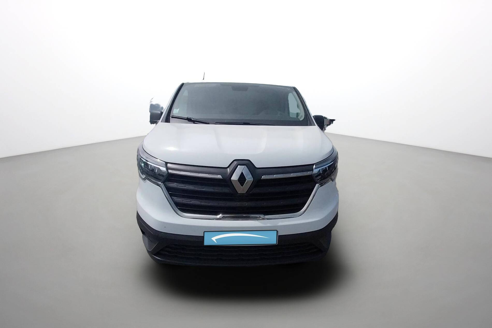 Vente en ligne Renault Trafic 3 Fourgon TRAFIC FGN L2H1 3000 KG BLUE DCI 130 au prix de 23 999 €