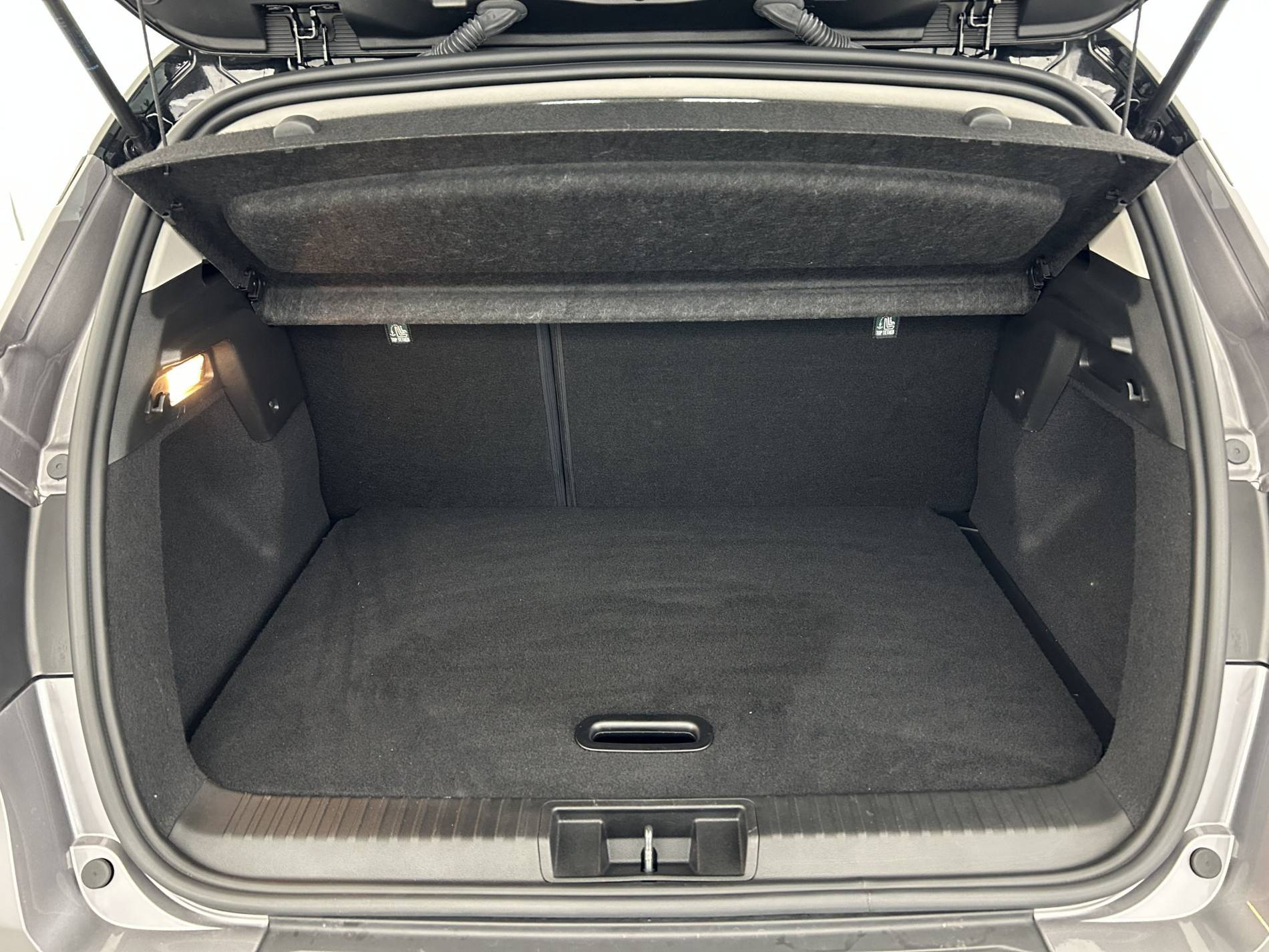Vente en ligne Renault Captur  mild hybrid 160 EDC au prix de 20 490 €