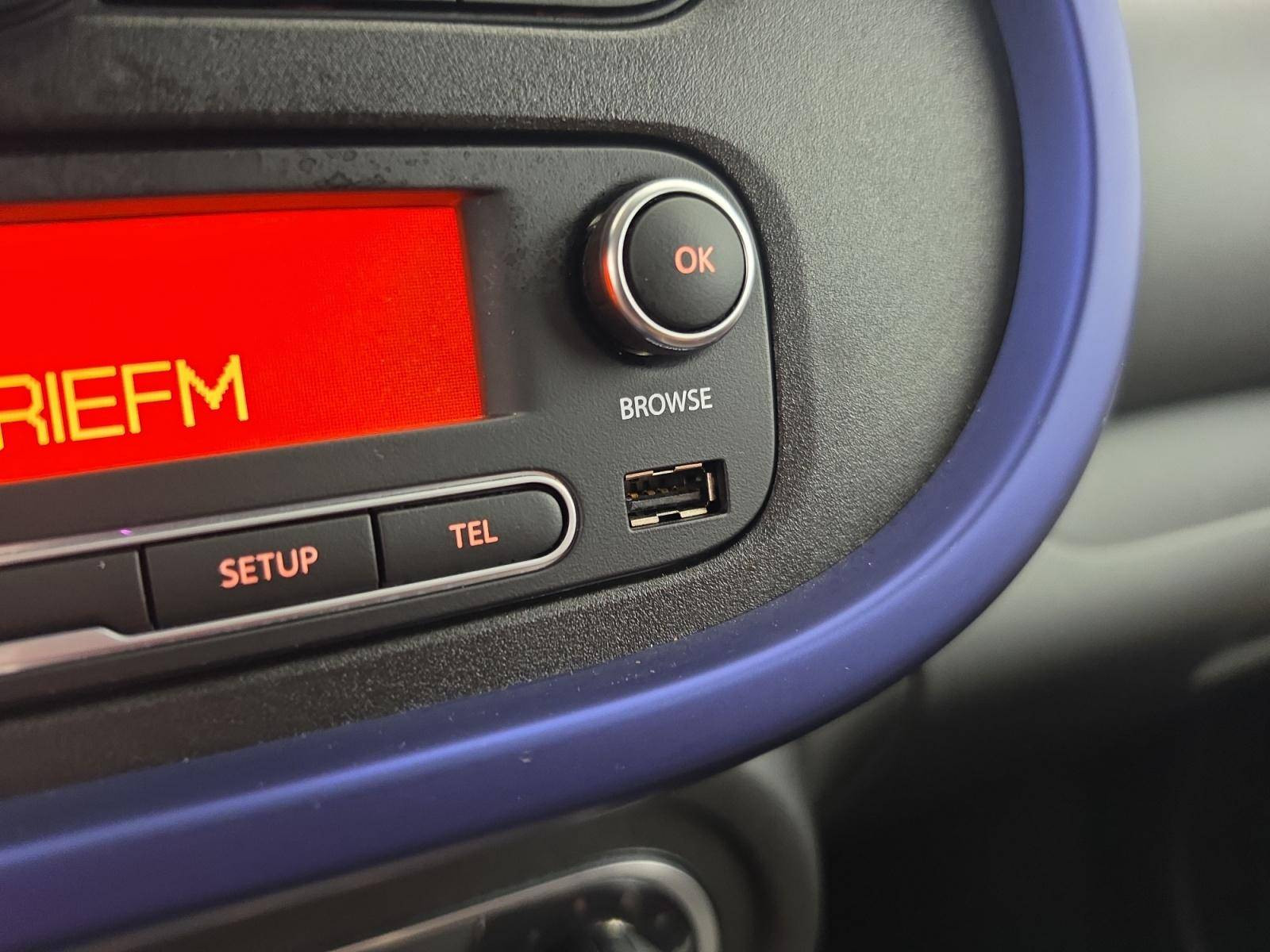 Vente en ligne Renault Twingo 3  0.9 TCe 90 au prix de 12 490 €