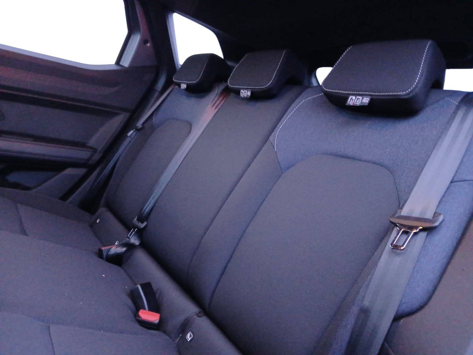 Vente en ligne Dacia Duster  Hybrid 140 au prix de 26 990 €