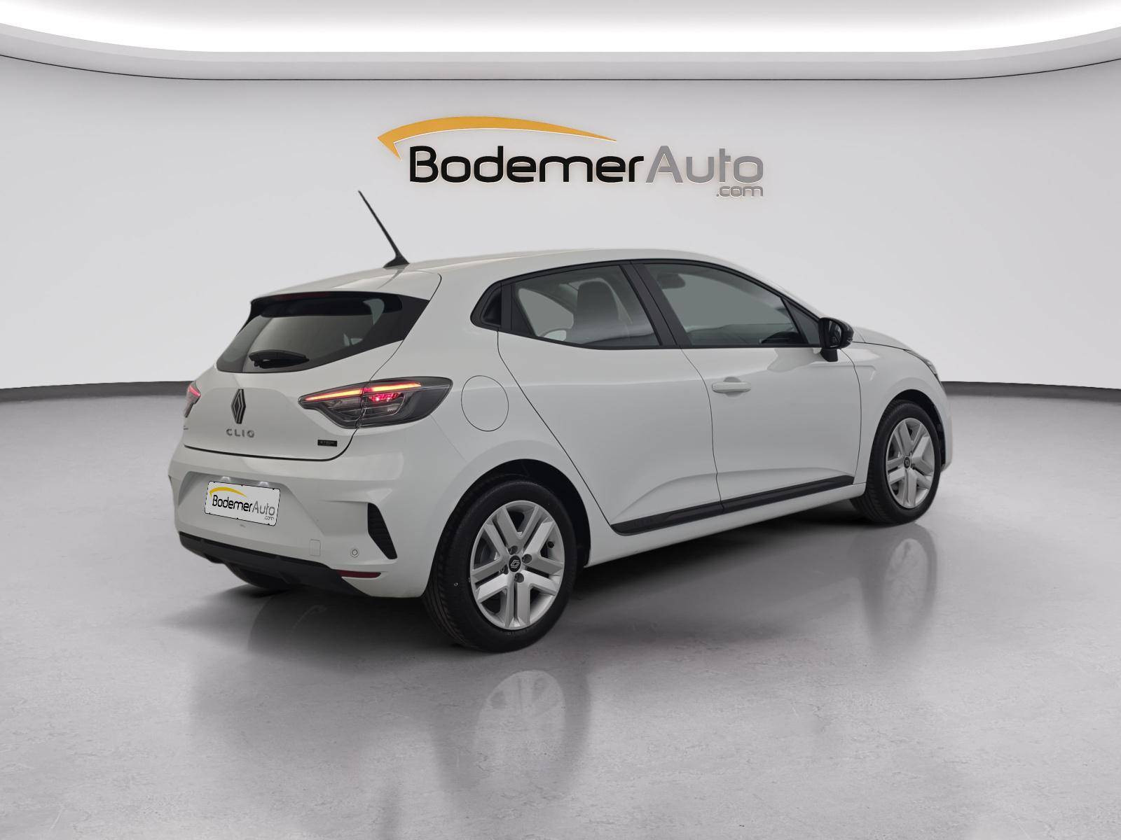 Vente en ligne Renault Clio 5 Clio E-Tech full hybrid 145 ch GSR2 au prix de 19 590 €