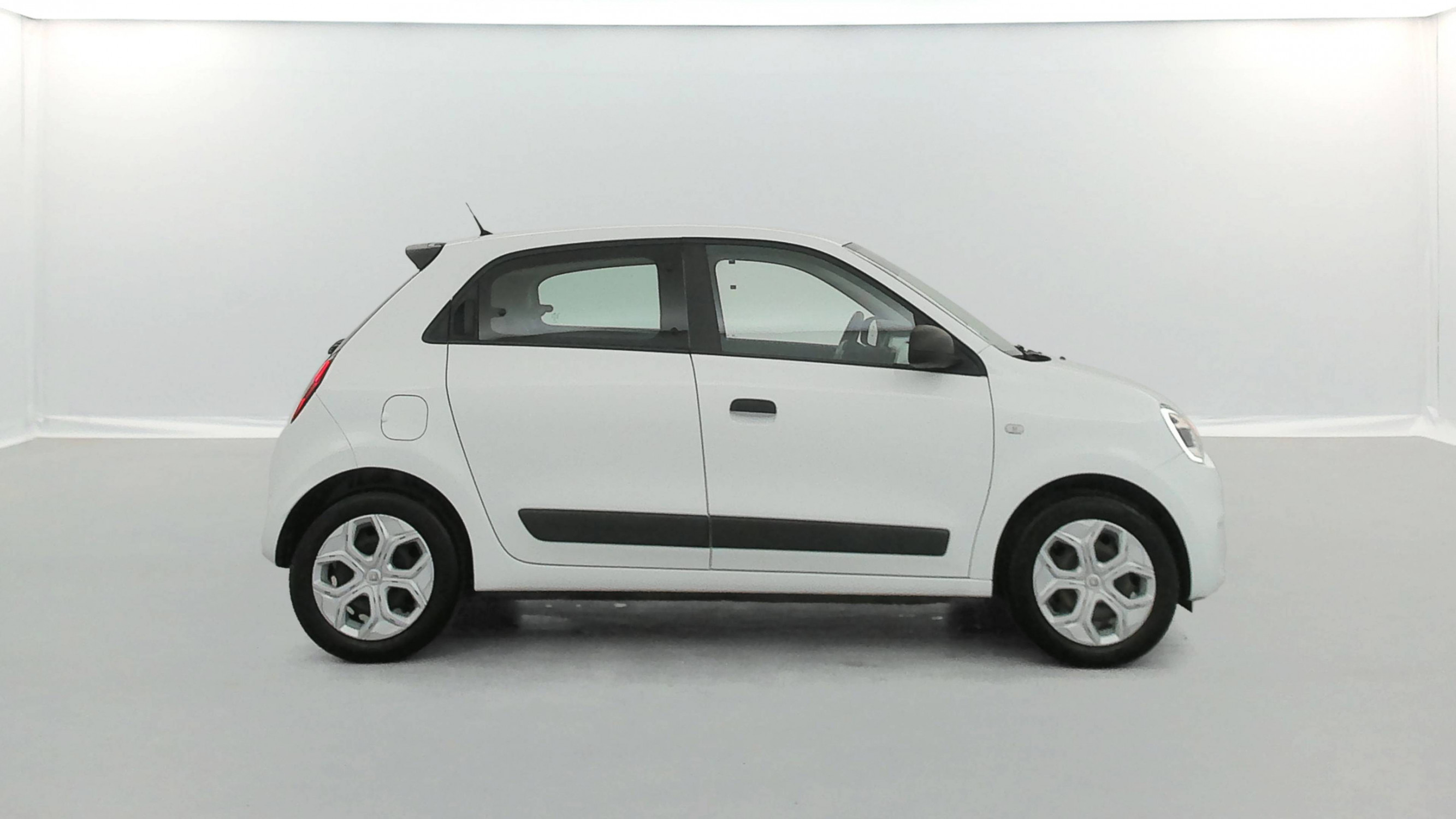 Vente en ligne Renault Twingo 3  SCe 65 - 21 au prix de 10 990 €