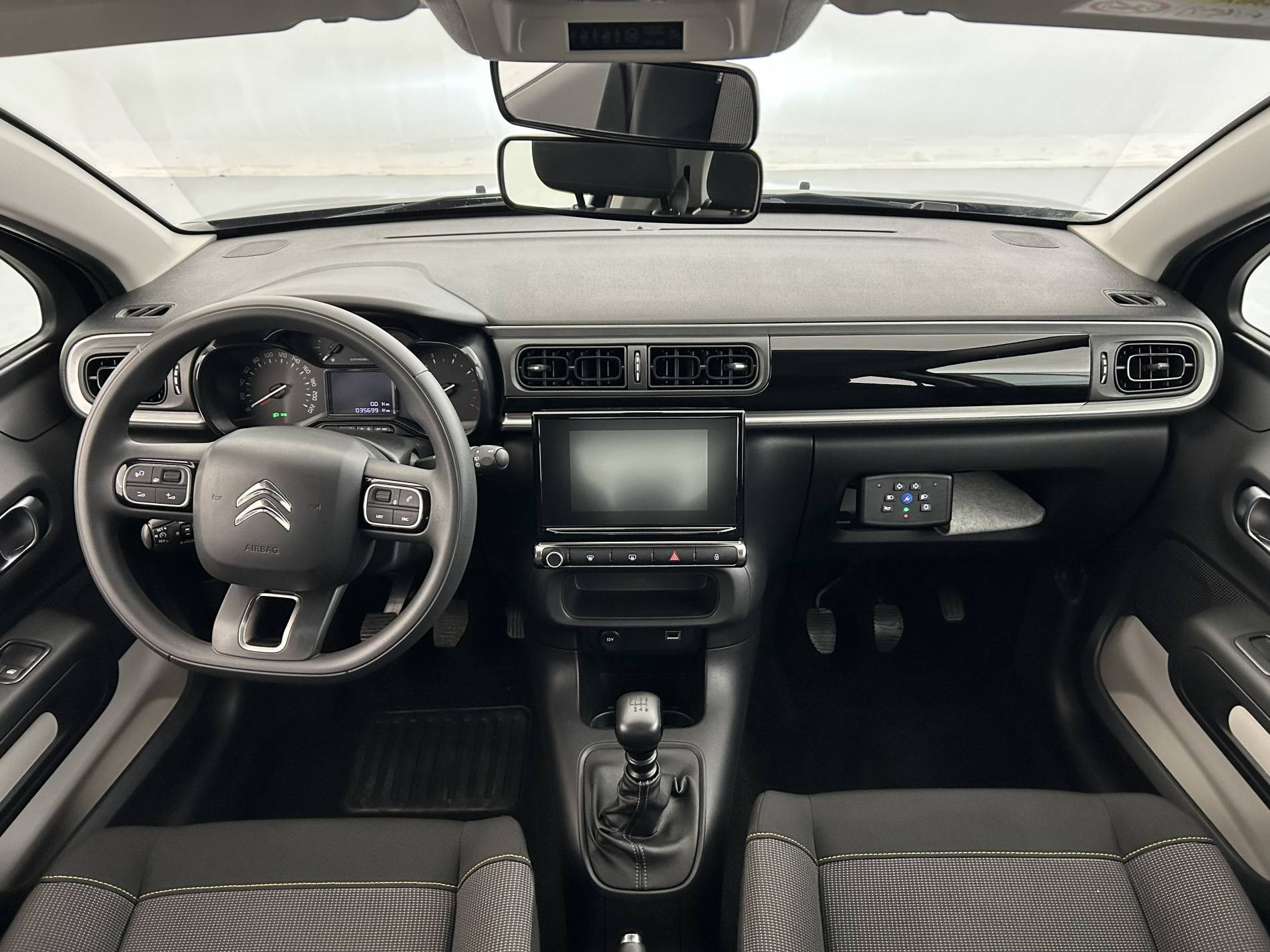 Vente en ligne Citroën C3  BlueHDi 100 ch BVM6 au prix de 11 990 €