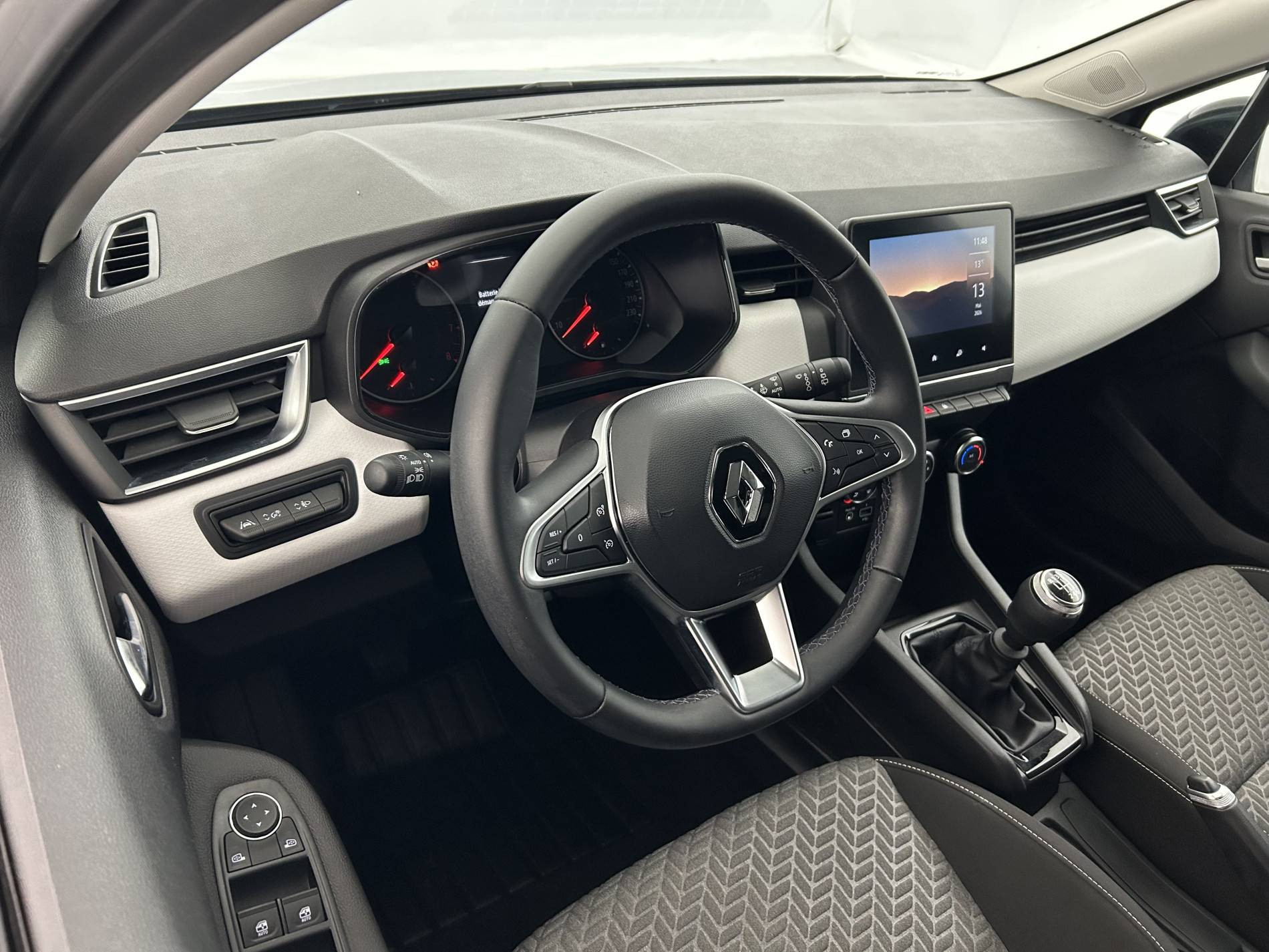 Vente en ligne Renault Clio 5 Clio TCe 90 au prix de 14 790 €
