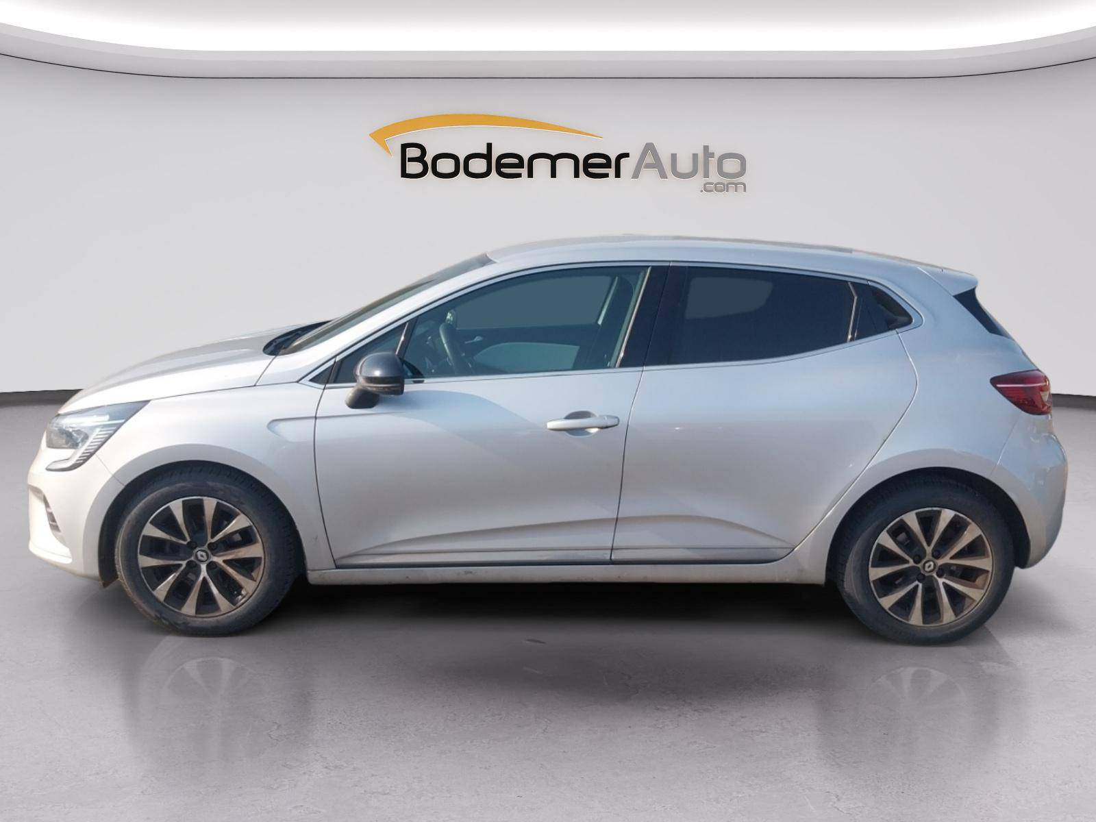 Vente en ligne Renault Clio 5 Clio TCe 90 au prix de 14 490 €