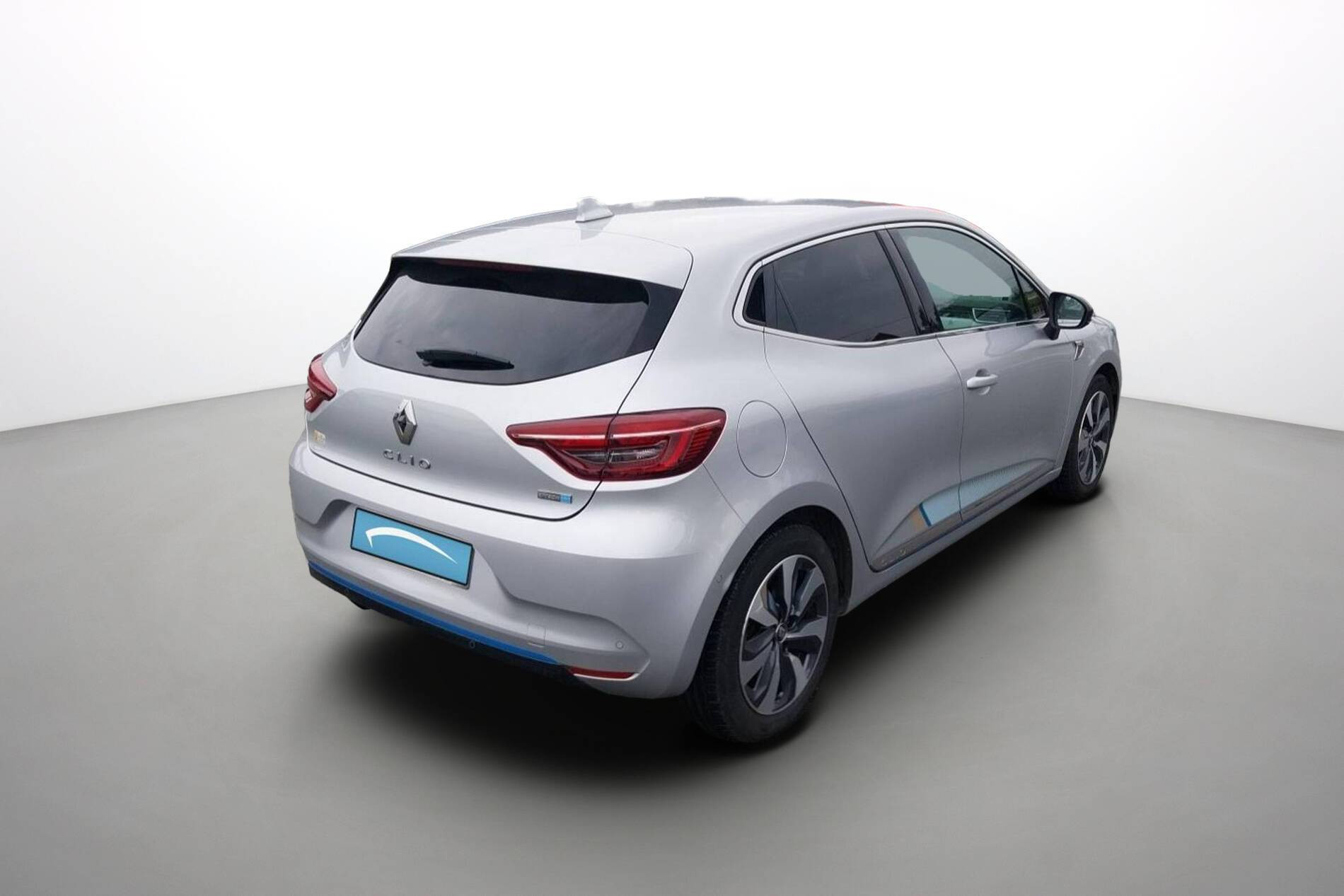 Vente en ligne Renault Clio 5 Clio E-Tech 140 - 21 au prix de 15 990 €