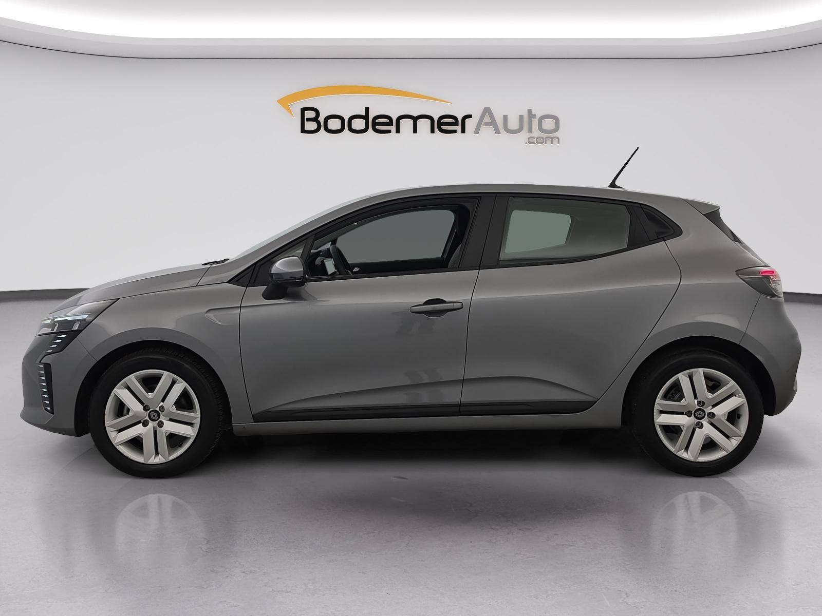 Vente en ligne Renault Clio 5 Clio Blue dCi 100 ch GSR2 au prix de 15 990 €