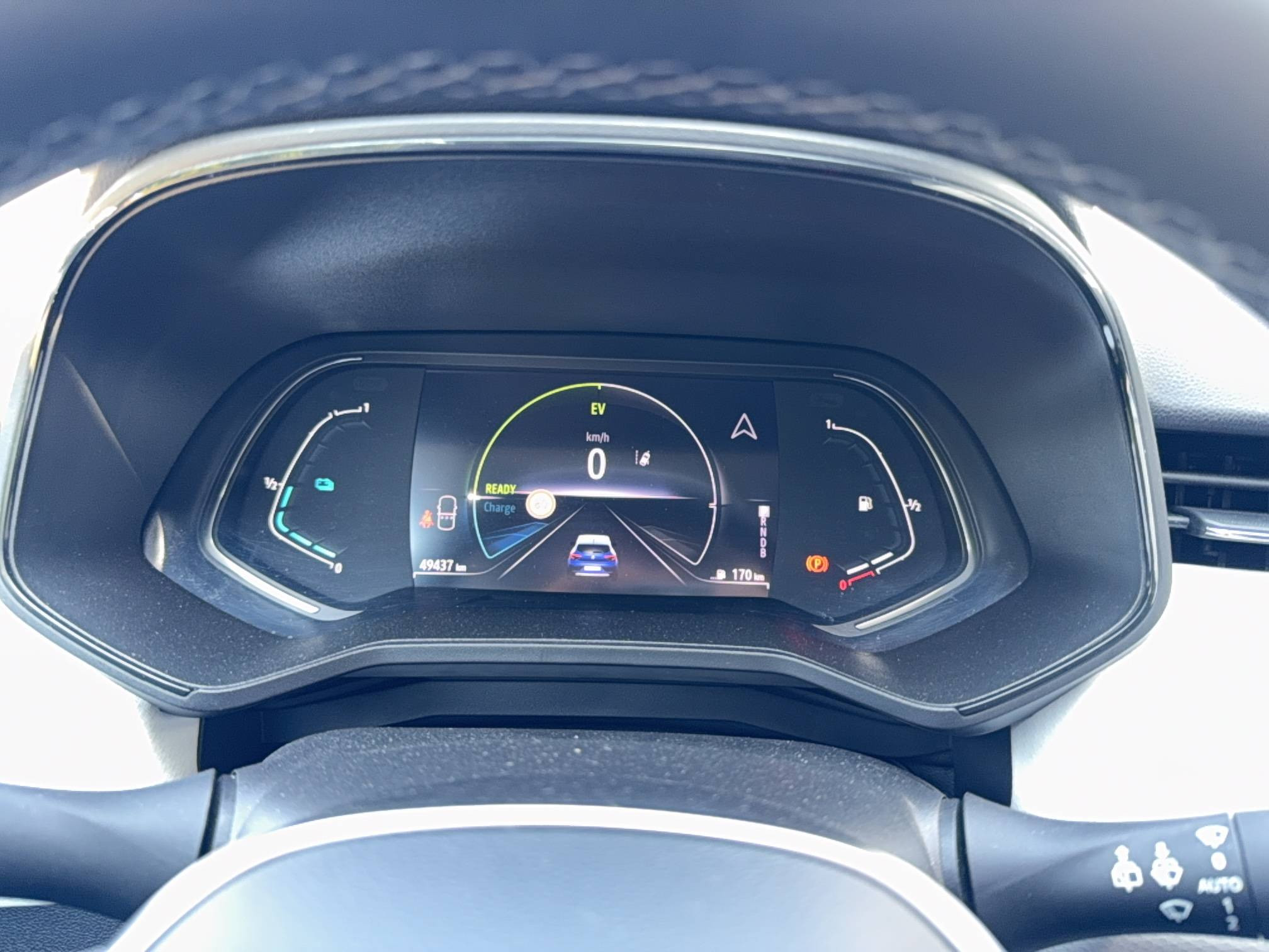 Vente en ligne Renault Clio 5 Clio E-Tech full hybrid 145 au prix de 15 990 €