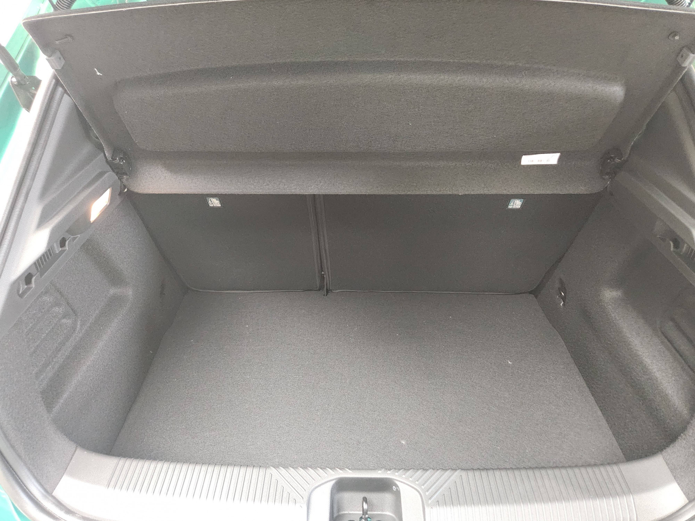 Vente en ligne Renault Clio 6 Clio E-Tech full hybrid 160 ch au prix de 26 190 €