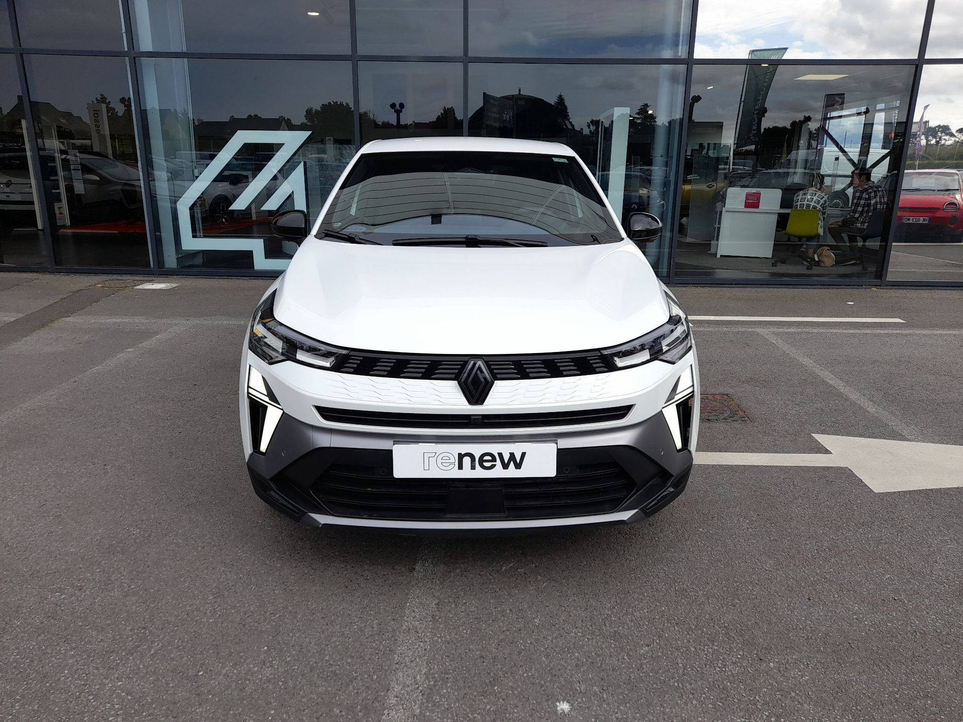 Vente en ligne Renault Symbioz  E-Tech full hybrid 145 au prix de 29 990 €