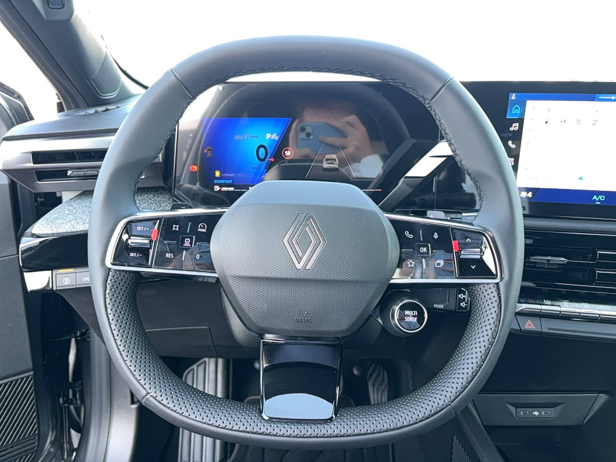 Vente en ligne Renault Clio 6 Clio Eco-G 120 ch EDC au prix de 25 900 €