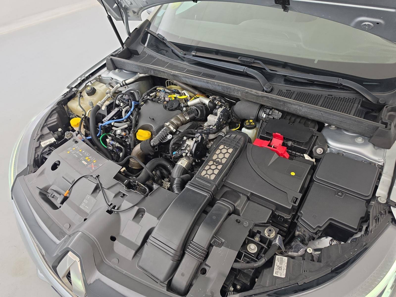 Vente en ligne Renault Megane 4 Mégane IV Berline Blue dCi 115 au prix de 13 990 €