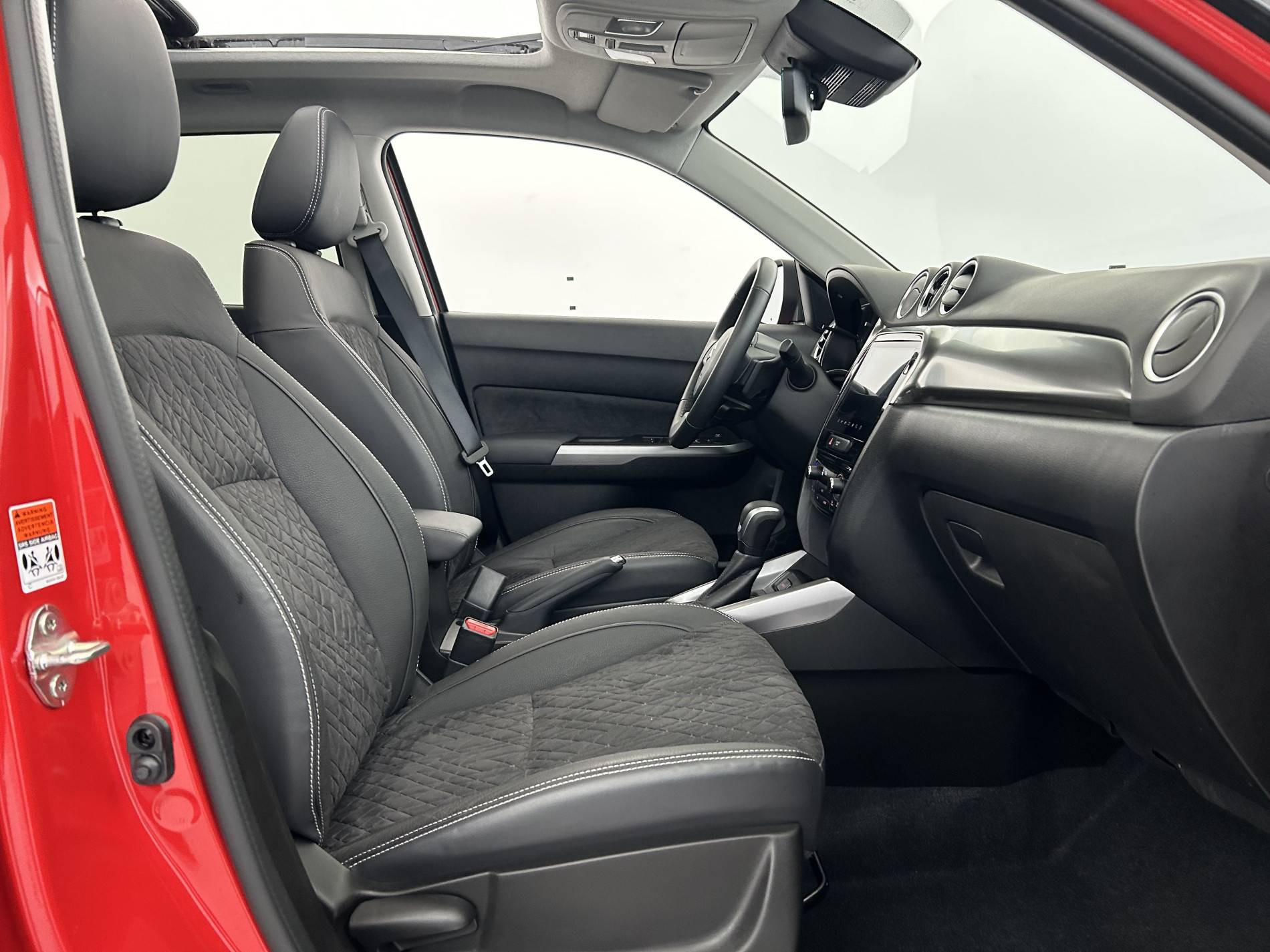 Vente en ligne Suzuki Vitara  1.5 Dualjet Hybrid Auto au prix de 22 890 €