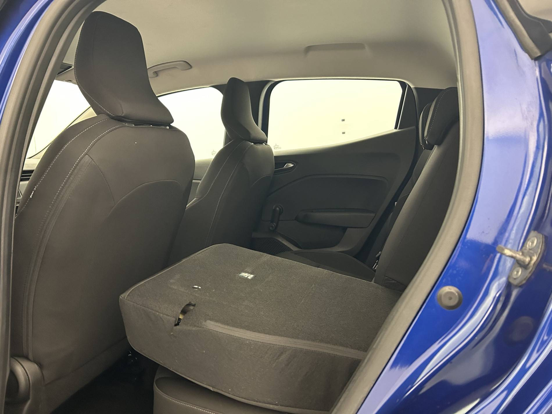 Vente en ligne Renault Clio 5 Clio TCe 90 au prix de 14 290 €