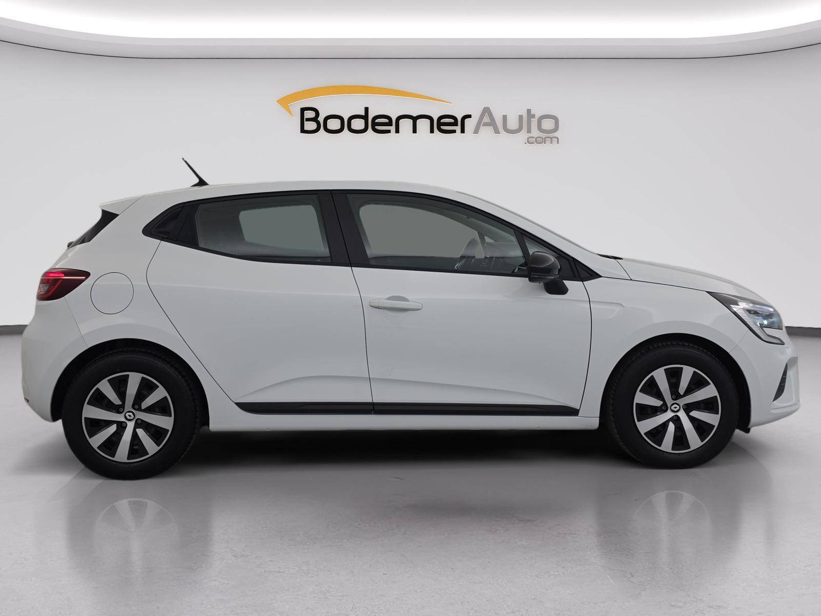 Vente en ligne Renault Clio 5 Clio E-Tech full hybrid 145 au prix de 17 350 €