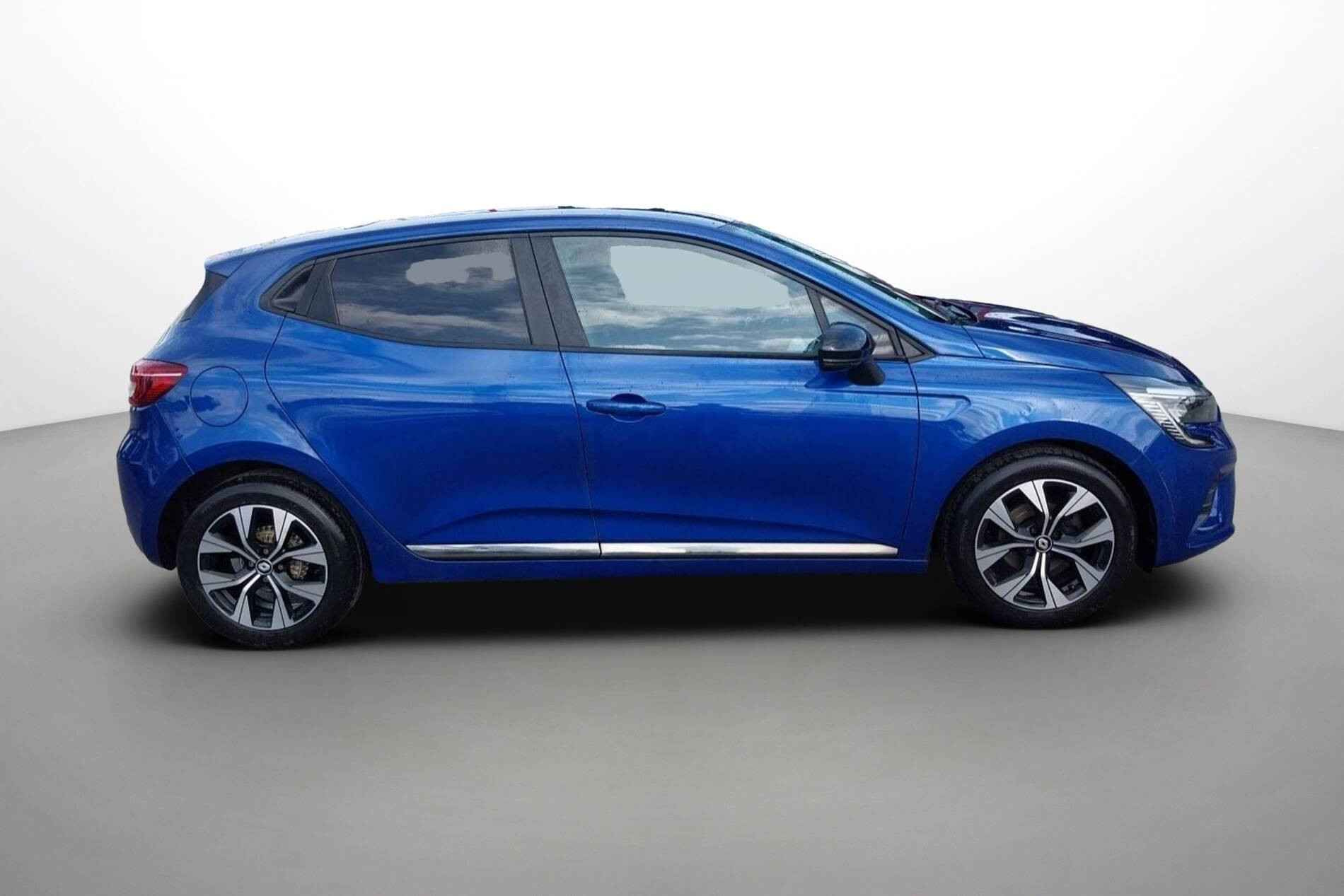 Vente en ligne Renault Clio 5 Clio SCe 65 au prix de 12 490 €