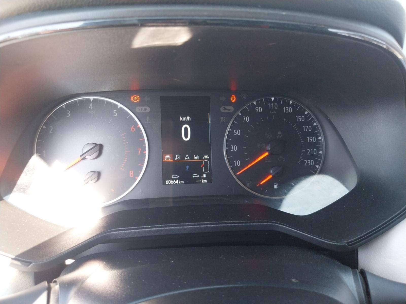 Vente en ligne Renault Clio 5 Clio TCe 90 au prix de 13 890 €