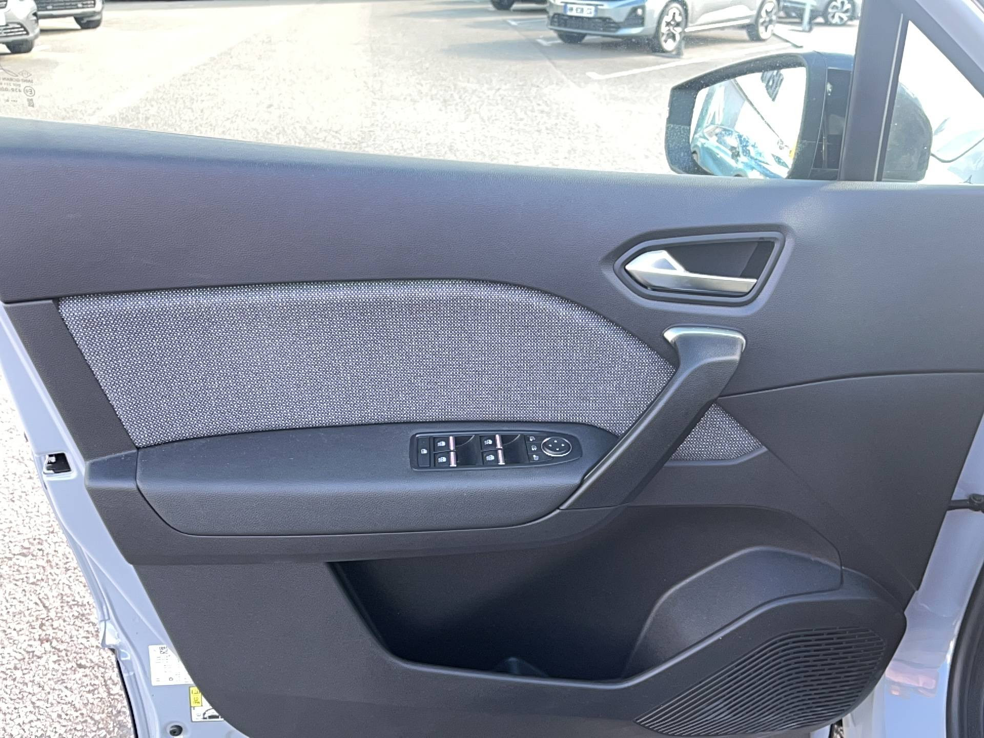 Vente en ligne Renault Captur  E-Tech full hybrid 160 ch au prix de 29 990 €