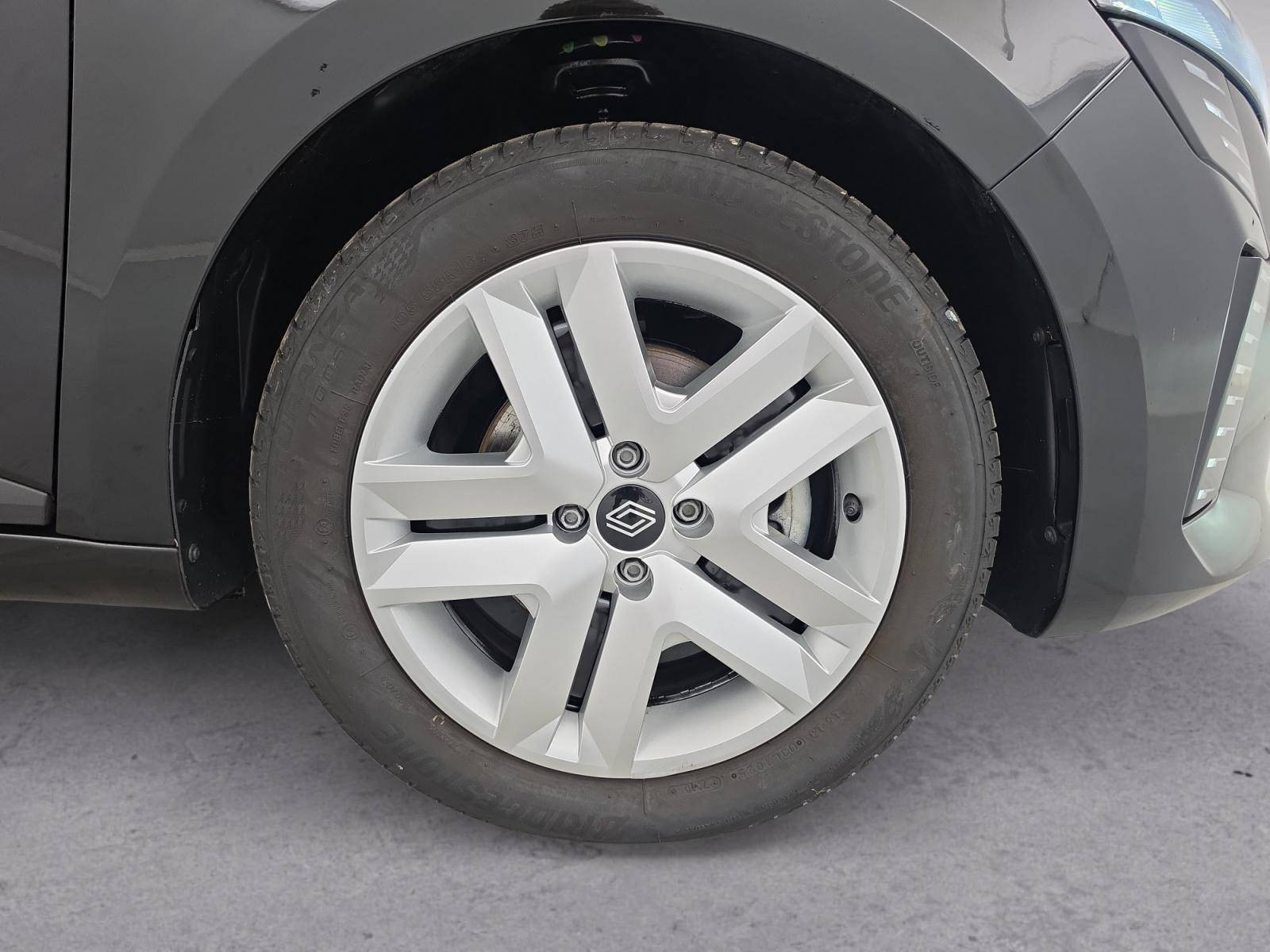 Vente en ligne Renault Clio 5 Clio Blue dCi 100 ch GSR2 au prix de 17 690 €
