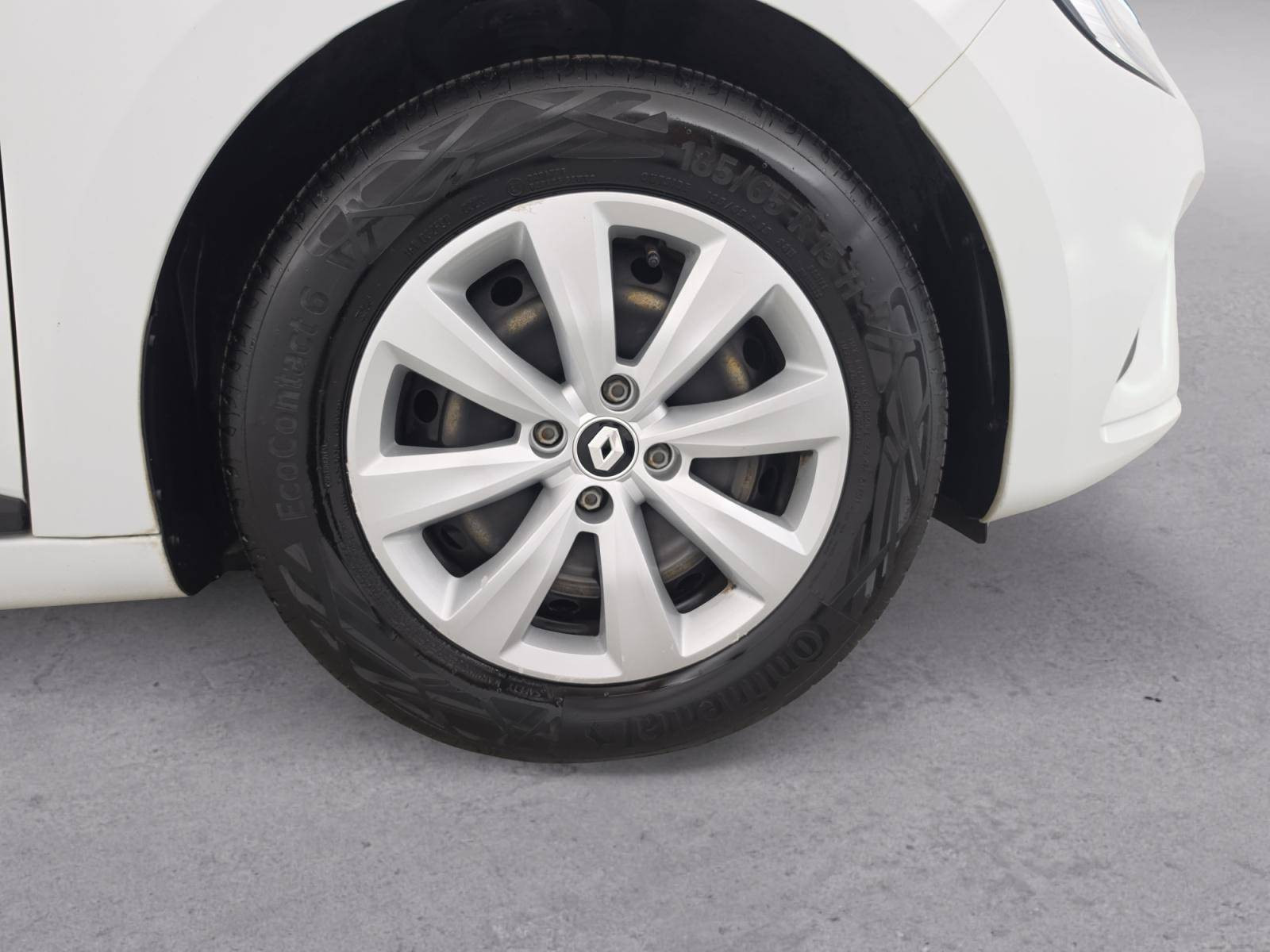 Vente en ligne Renault Clio 5 Clio SCe 65 au prix de 11 990 €