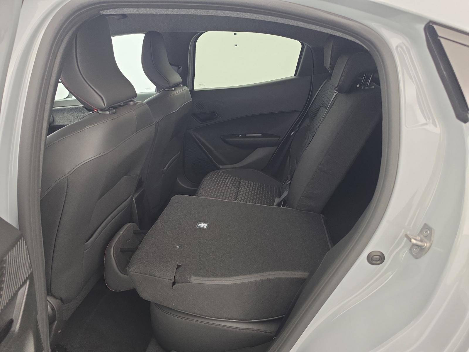Vente en ligne Renault Clio 6 Clio TCe 115 ch au prix de 22 990 €