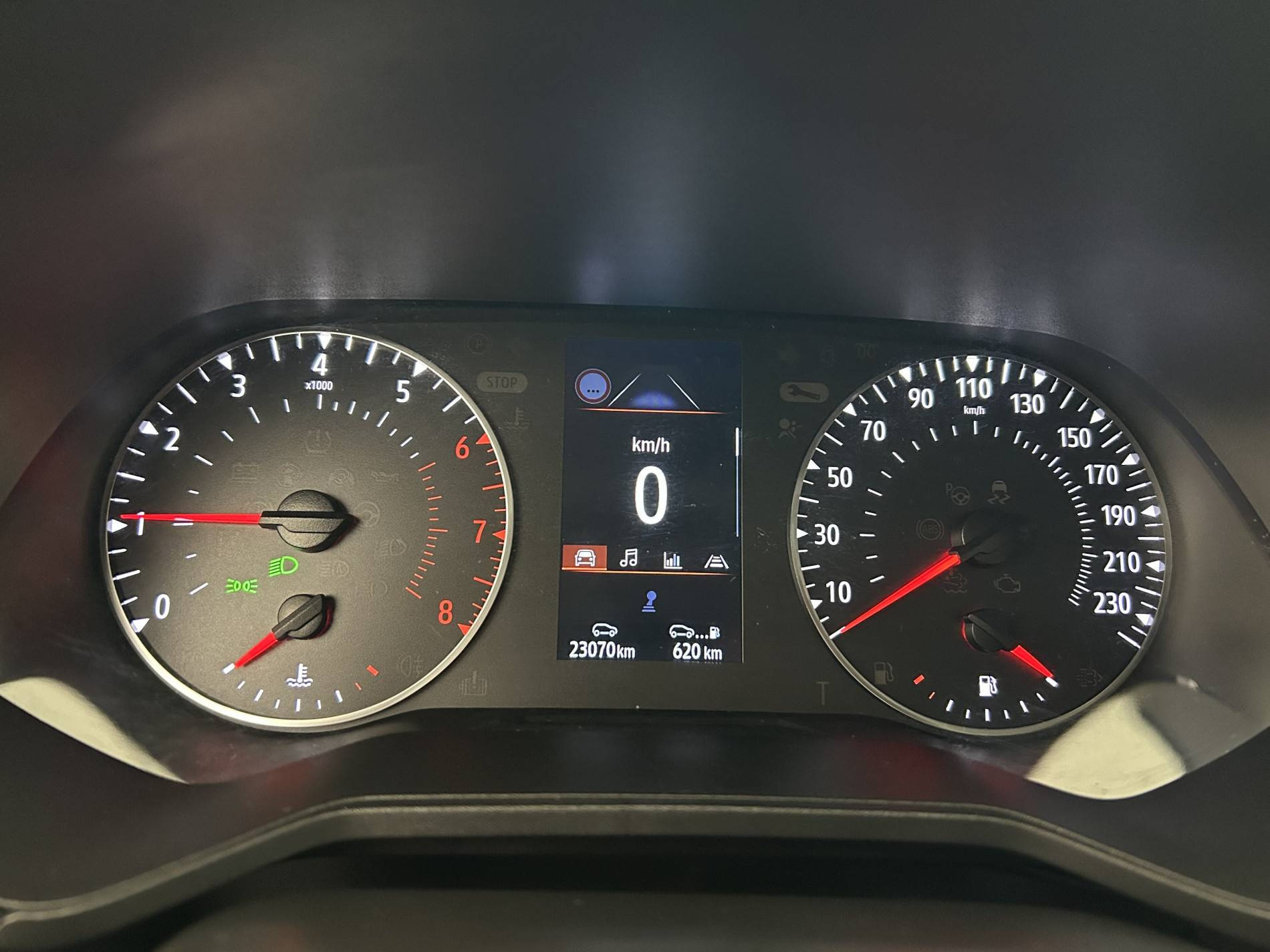 Vente en ligne Renault Clio 5 Clio TCe 90 au prix de 13 490 €