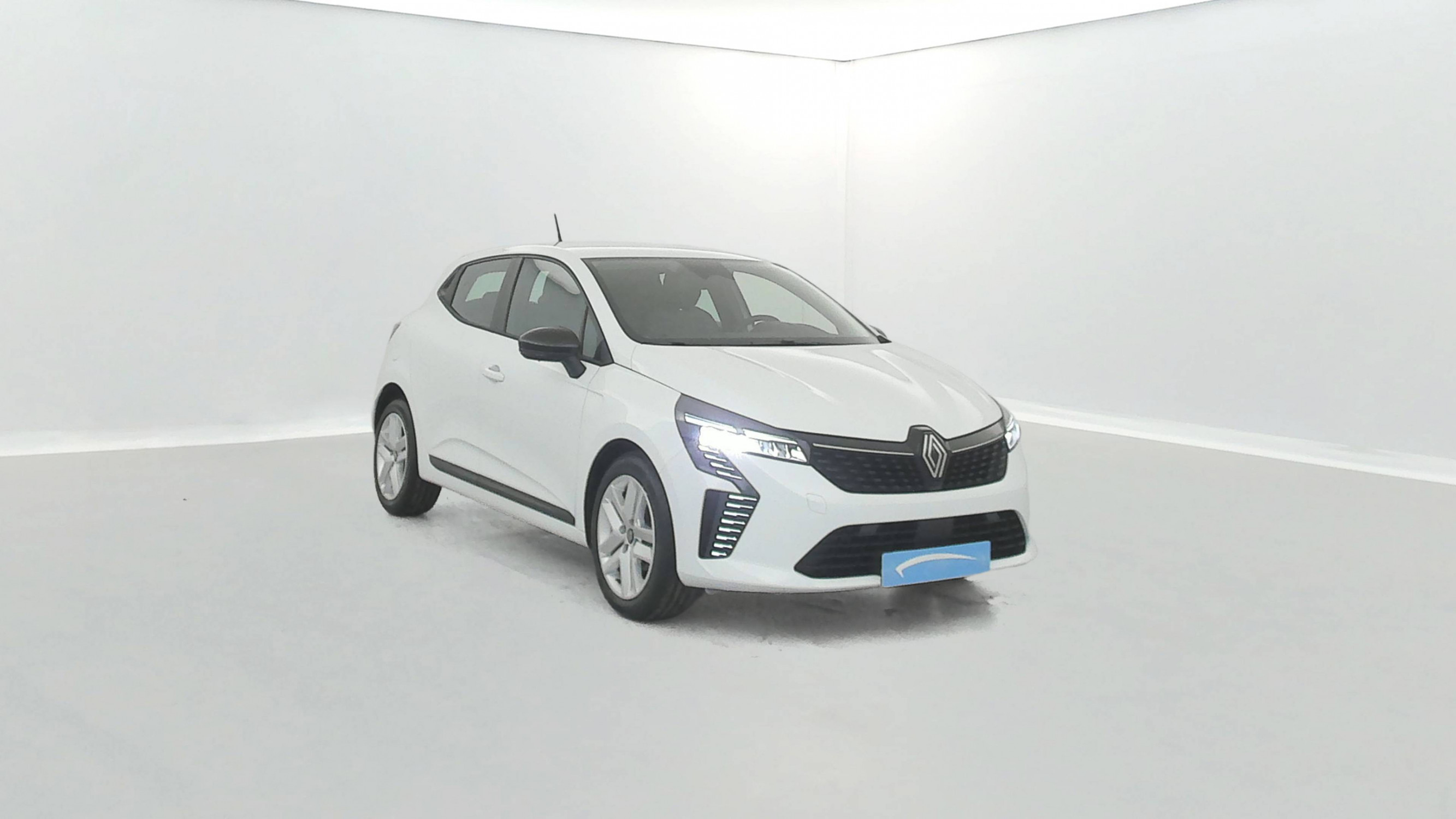 Vente en ligne Renault Clio 5 Clio TCe 90 au prix de 13 991 €