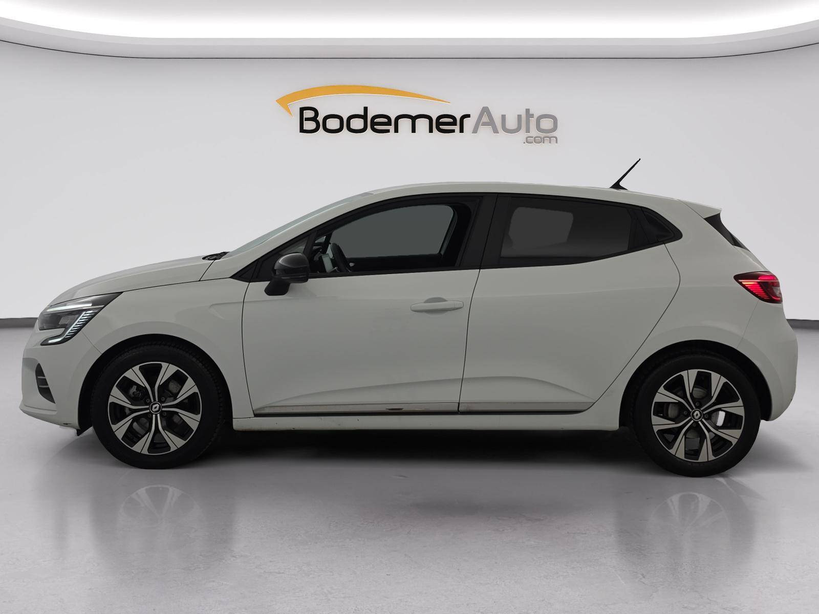 Vente en ligne Renault Clio 5 Clio E-Tech full hybrid 145 au prix de 15 690 €