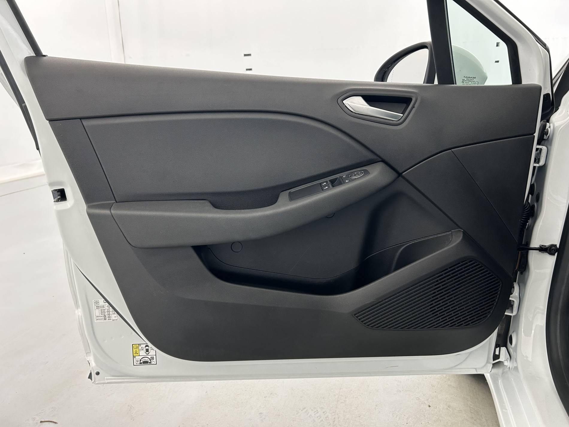 Vente en ligne Renault Clio 5 Clio TCe 90 - 21N au prix de 13 990 €