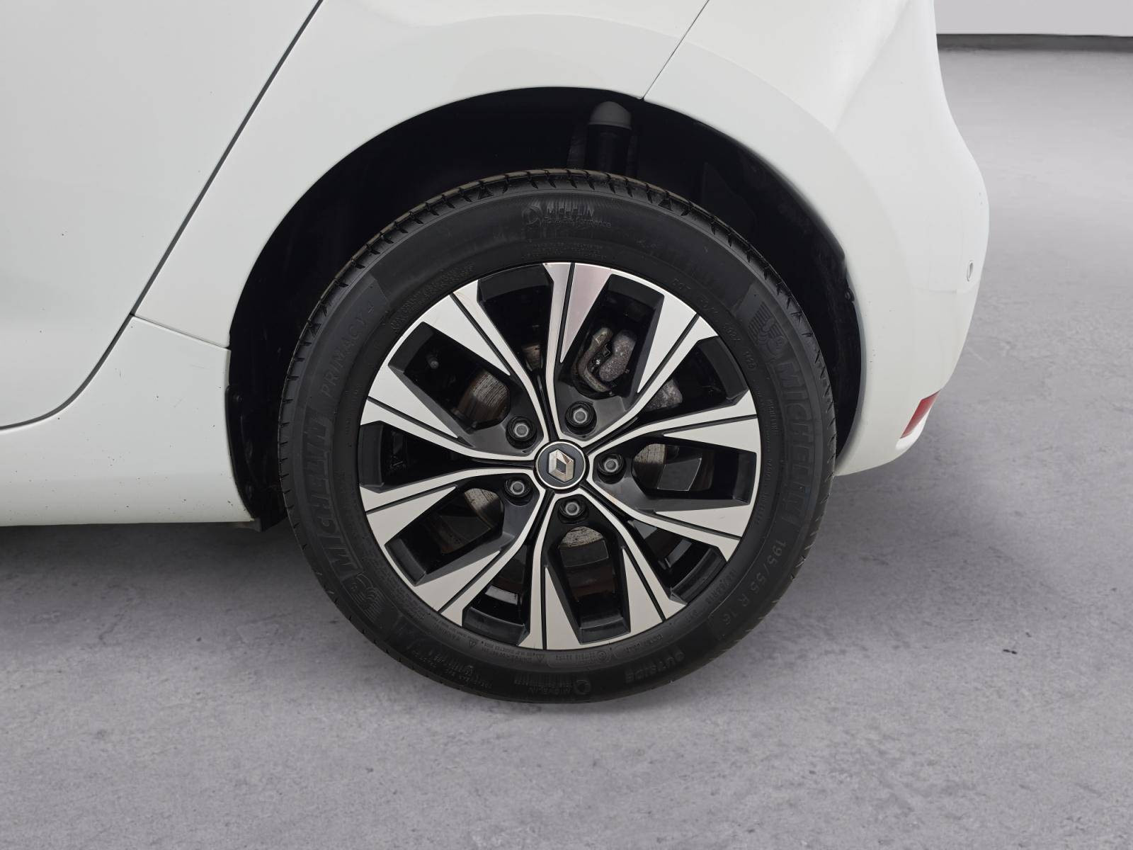 Vente en ligne Renault Zoé Zoe R110 - MY22 au prix de 19 500 €