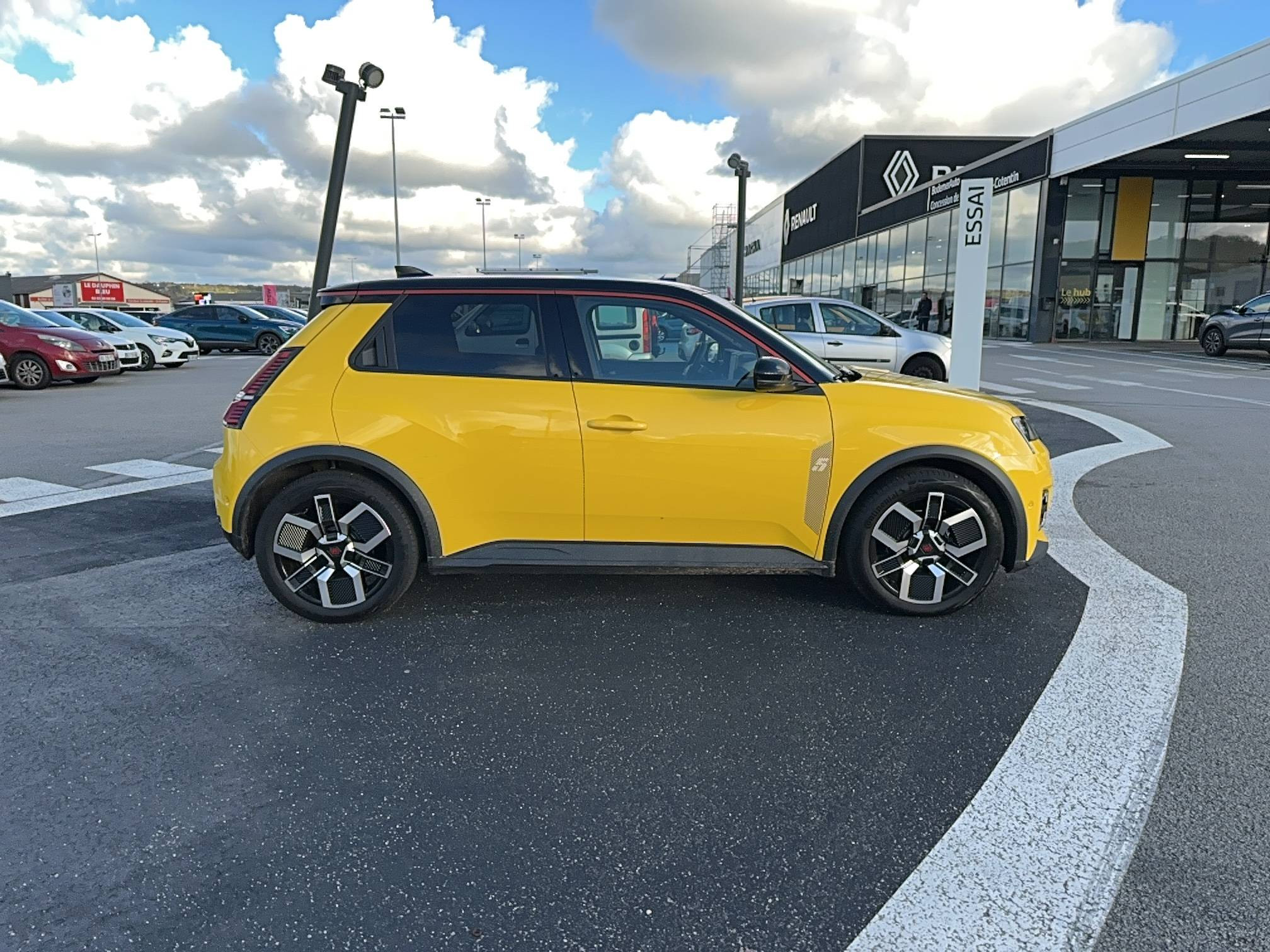 Vente en ligne Renault R5 E-Tech  150 ch autonomie confort au prix de 32 900 €