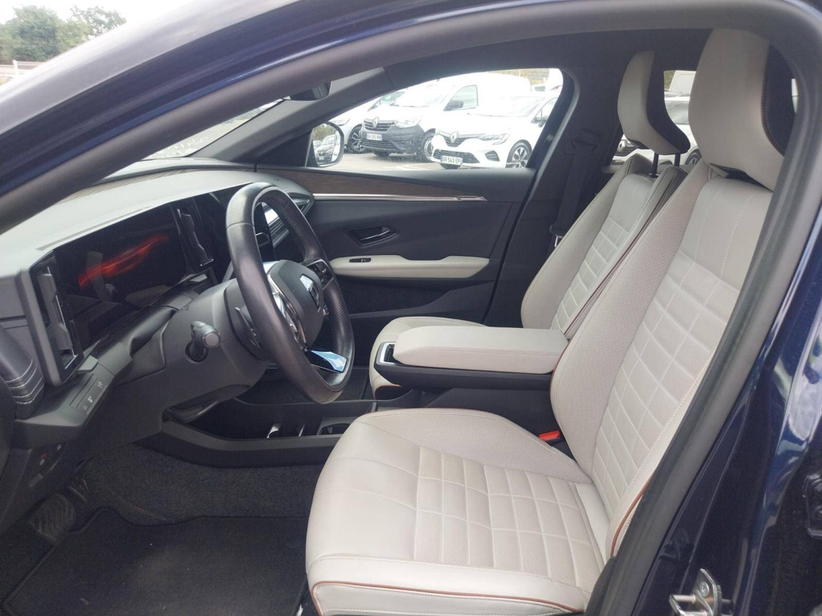 Vente en ligne Renault Megane E-Tech  EV40 130ch standard charge au prix de 21 790 €