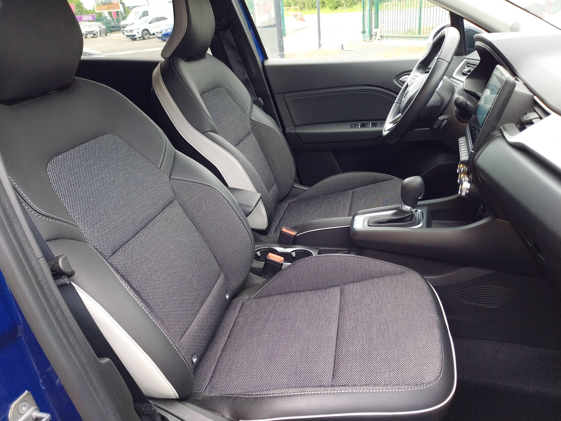 Vente en ligne Renault Captur  E-Tech full hybrid 145 au prix de 19 790 €
