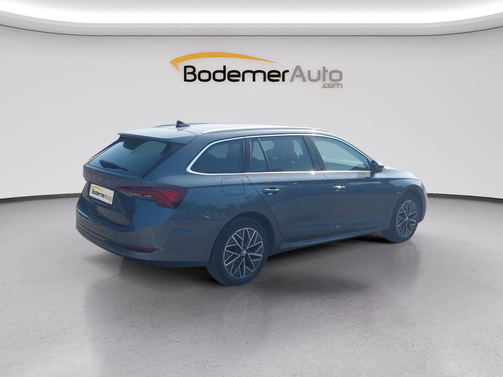 Vente en ligne Skoda Octavia Combi  2.0 TDI 150 ch DSG7 au prix de 19 980 €