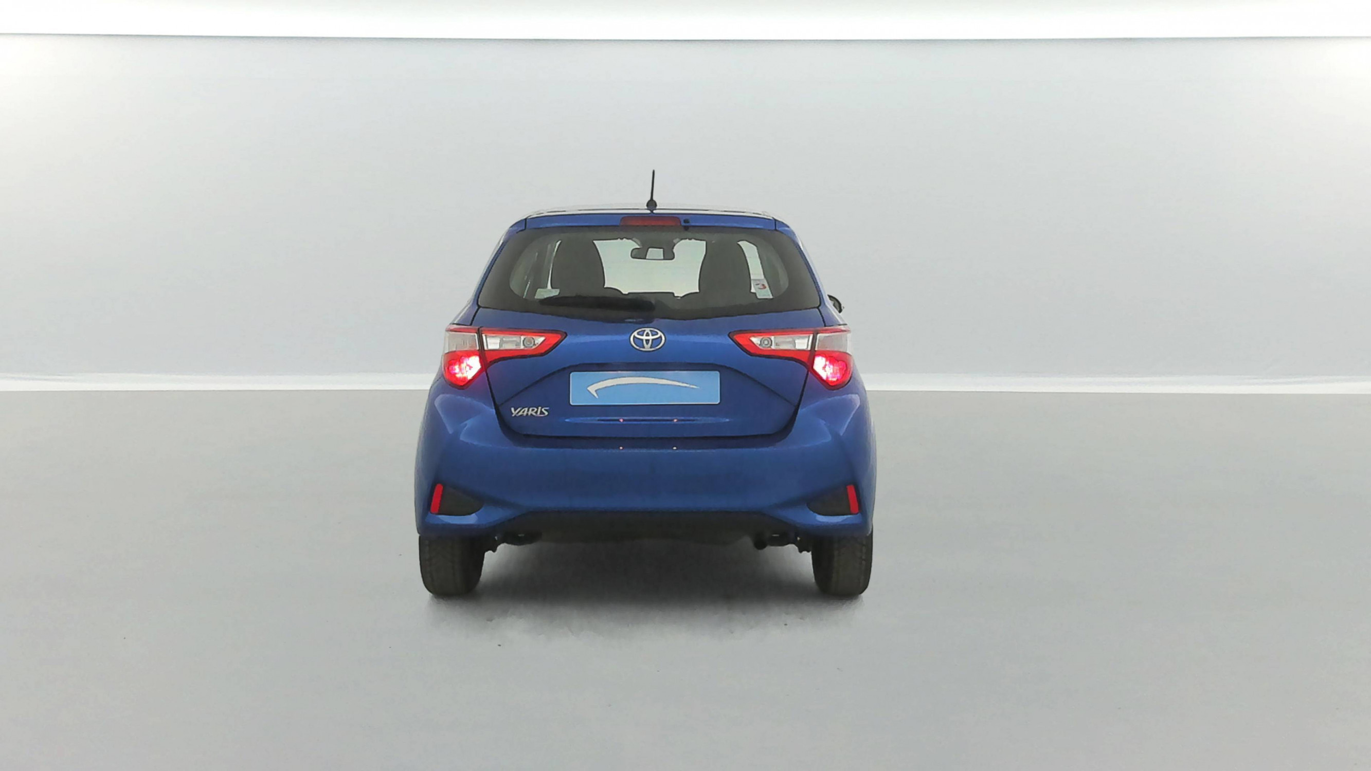 Vente en ligne Toyota Yaris Yaris 110 VVT-i au prix de 13 290 €
