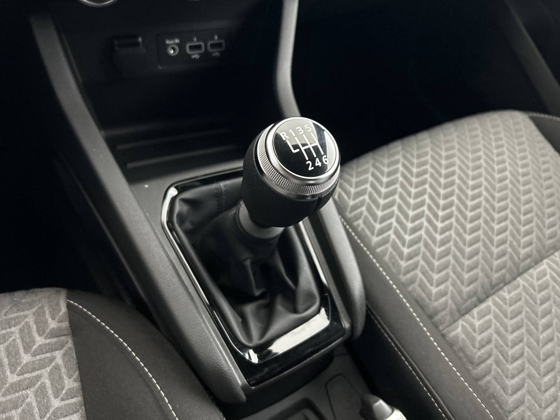 Vente en ligne Renault Clio 5 Clio Blue dCi 100 - 21N au prix de 14 990 €