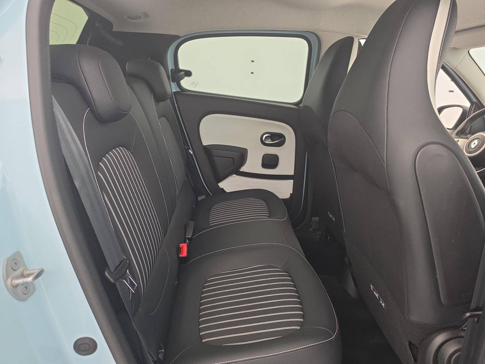 Vente en ligne Renault Twingo Electrique Twingo III E-Tech au prix de 14 490 €
