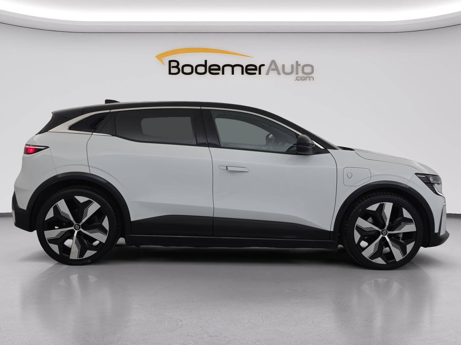 Vente en ligne Renault Megane E-Tech  EV60 220 ch super charge au prix de 24 590 €